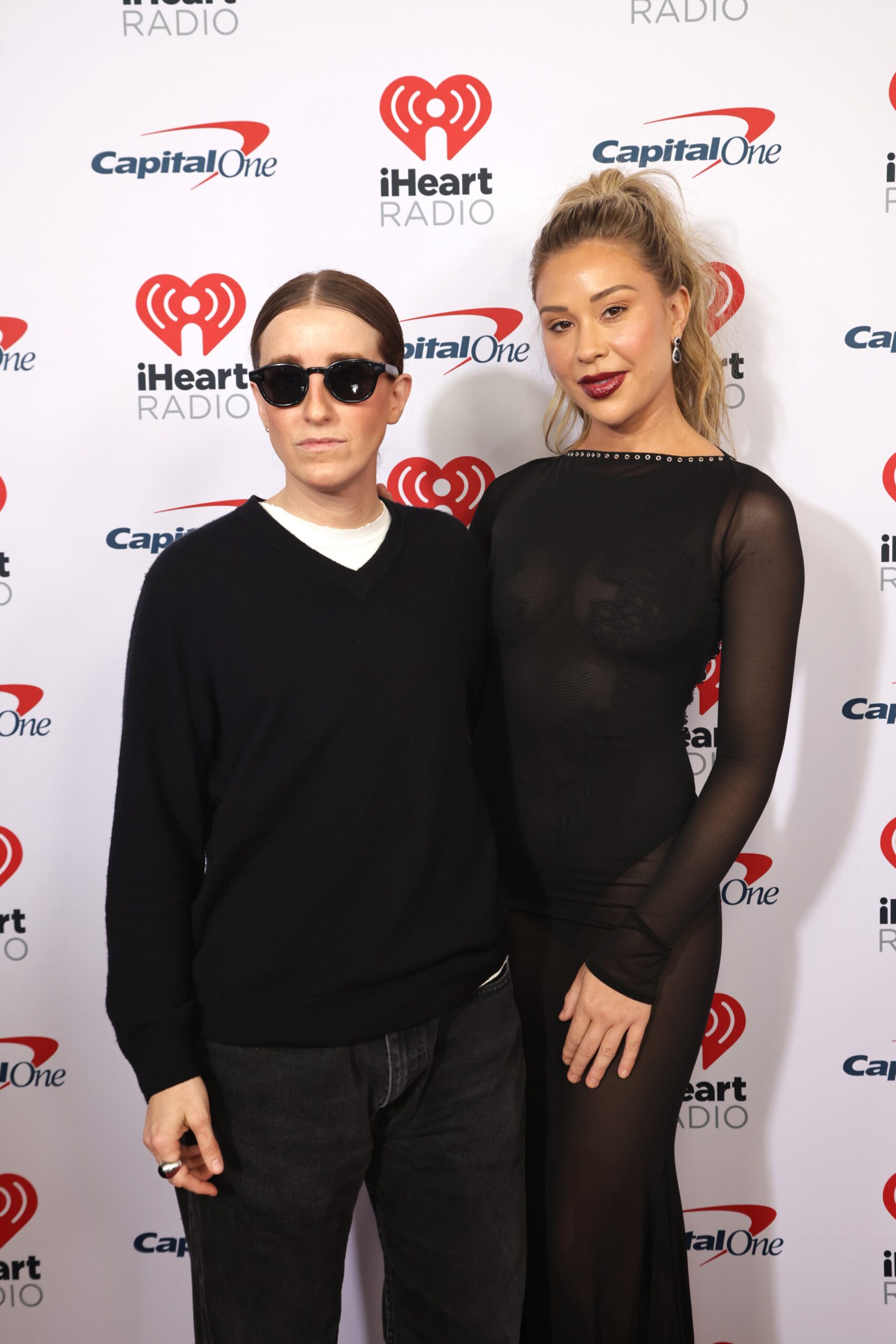 Gabby Windey, Robby Hoffman, Evlilik, Bachelor Nation, The Bachelorette, Düğün, Ünlü Haberleri, Gerçeklik TV Şovu, LGBT Evliliği, Komedyen, Los Angeles Yangınları, Chappell Roan, Rachel Recchia, Erich Schwer, Meta Açıklaması, Anahtar Kelimeler
