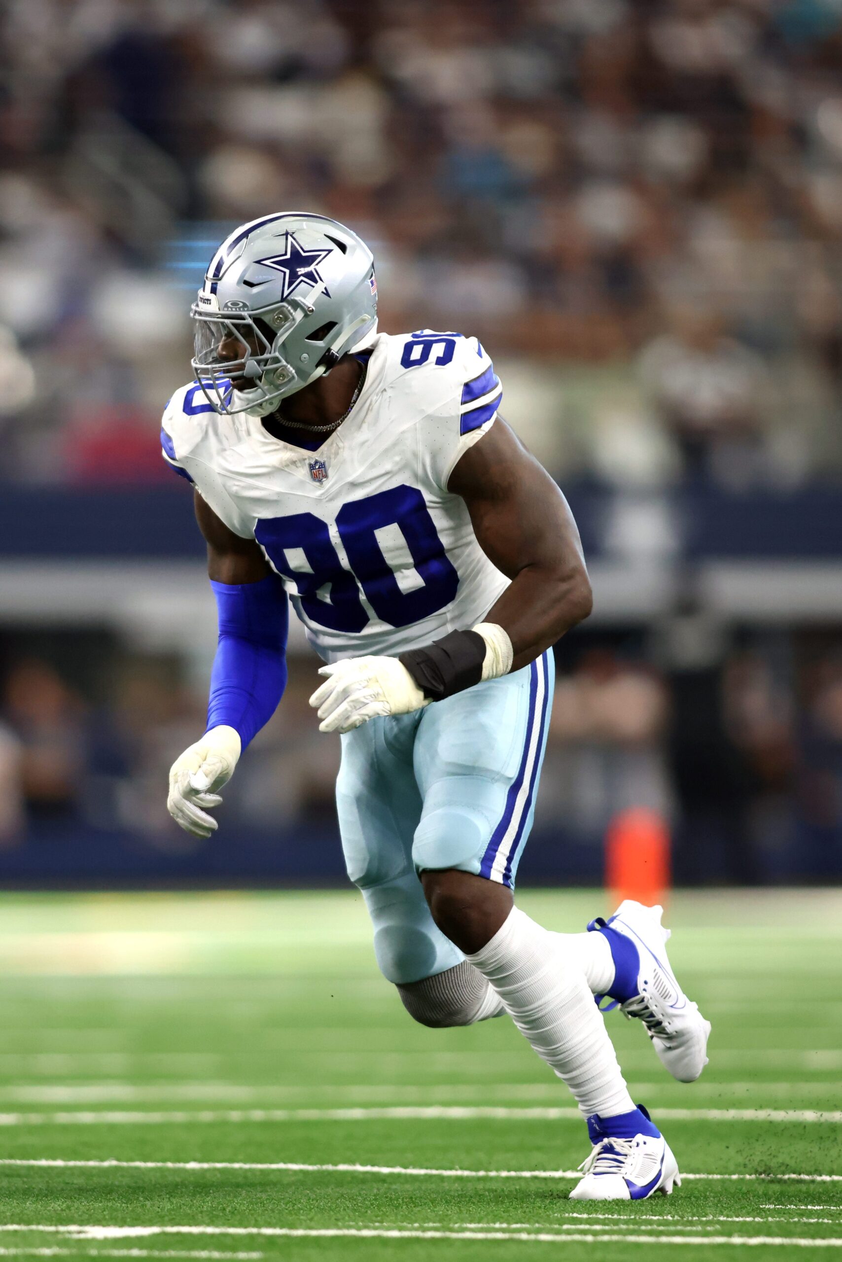 DeMarcus Lawrence, Dallas Cowboys, Seattle Seahawks, Micah Parsons, NFL, Super Bowl, transfer, football, player comments, player honesty, sports news, football news, player injury, retirement, Pro Bowl
