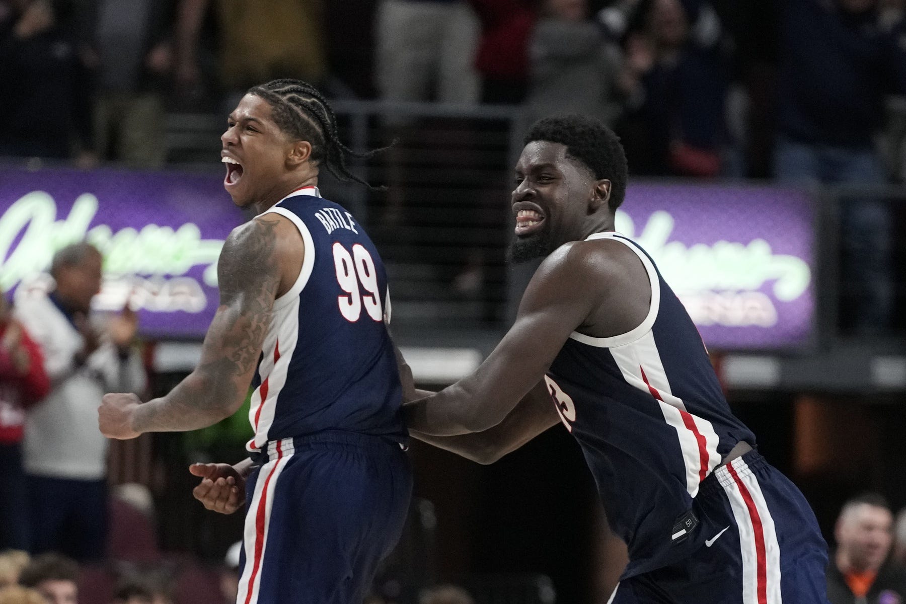 Here are some meta keywords for the article, translated into Turkish, suitable for search engine optimization:

NCAA Turnuvası, Mart Çılgınlığı, Seçim Pazar'ı, Erkekler NCAA Turnuvası, Kadınlar NCAA Turnuvası, Basketbol, Bracket, Maç tahminleri, Turnuva programı, Canlı yayın, Fubo, Dayton Ohio, İlk Dört, NCAA bubble takımları, NCAA 2025, Mart, Bahar, Basketbol Turnuvası, Üniversite basketbolu, Spor haberleri, CBS, Maç özetleri, Sonuçlar, Fikstür, Şampiyonluk, Türkiye, basketbol tahminleri
