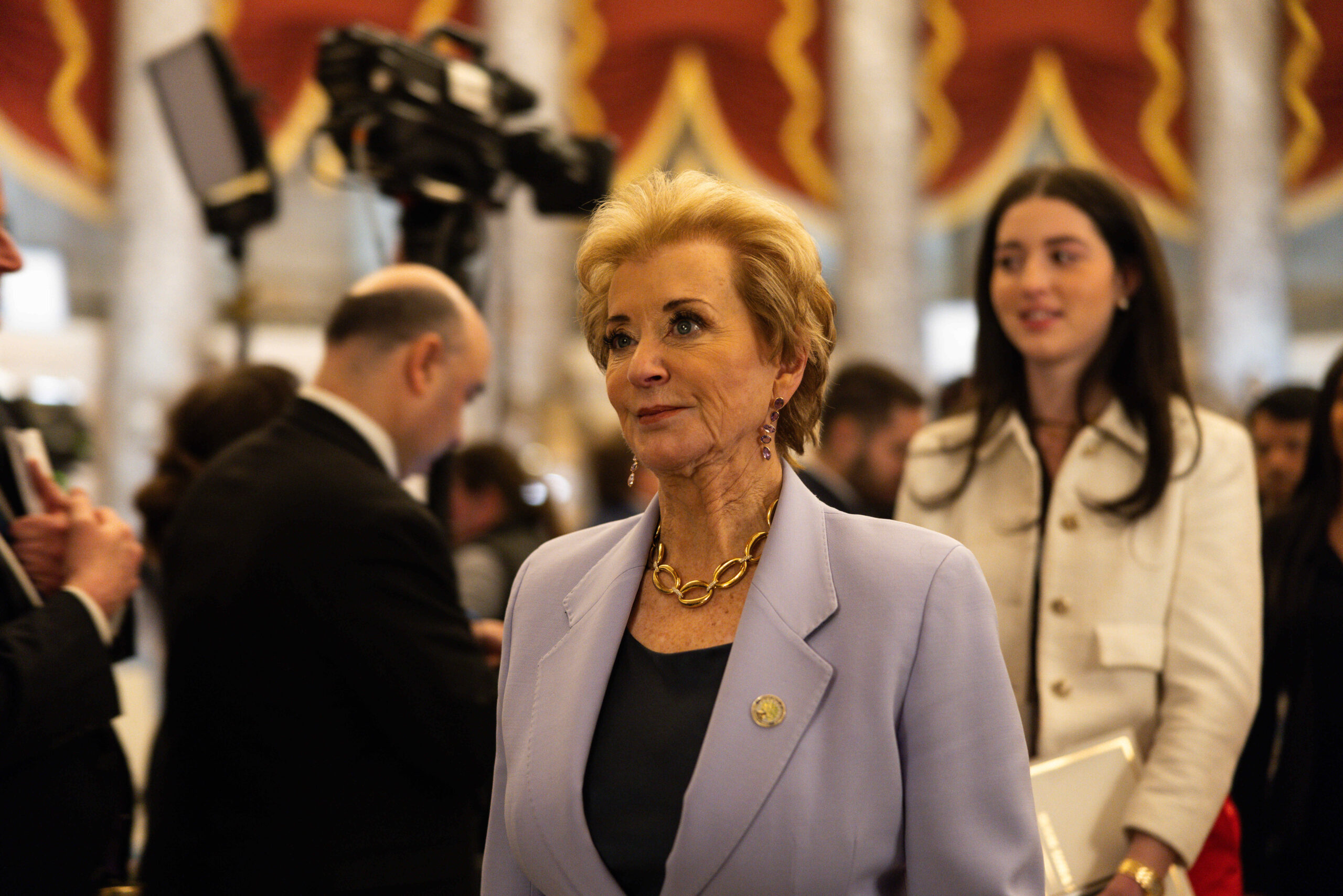 ABD Eğitim Bakanlığı, üniversite soruşturması, ırk ayrımcılığı, PhD Projesi, çeşitlilik, eşitlik, kapsayıcılık, federal fonlar, Title VI, Linda McMahon, Yale Üniversitesi, Clemson Üniversitesi, Rice Üniversitesi, Alabama Üniversitesi, Grand Valley Eyalet Üniversitesi, Ithaca Koleji, Notre Dame Üniversitesi, Wisconsin-Madison Üniversitesi, Arizona Eyalet Üniversitesi, ırka dayalı burslar, ırka dayalı ayrımcılık, akademik programlar, öğrenci kredileri, FAFSA, IEP'ler, antisemitizm, üniversite, kolej, soruşturma, eğitim, ayrımcılık, burs, destek, öğrenci, 