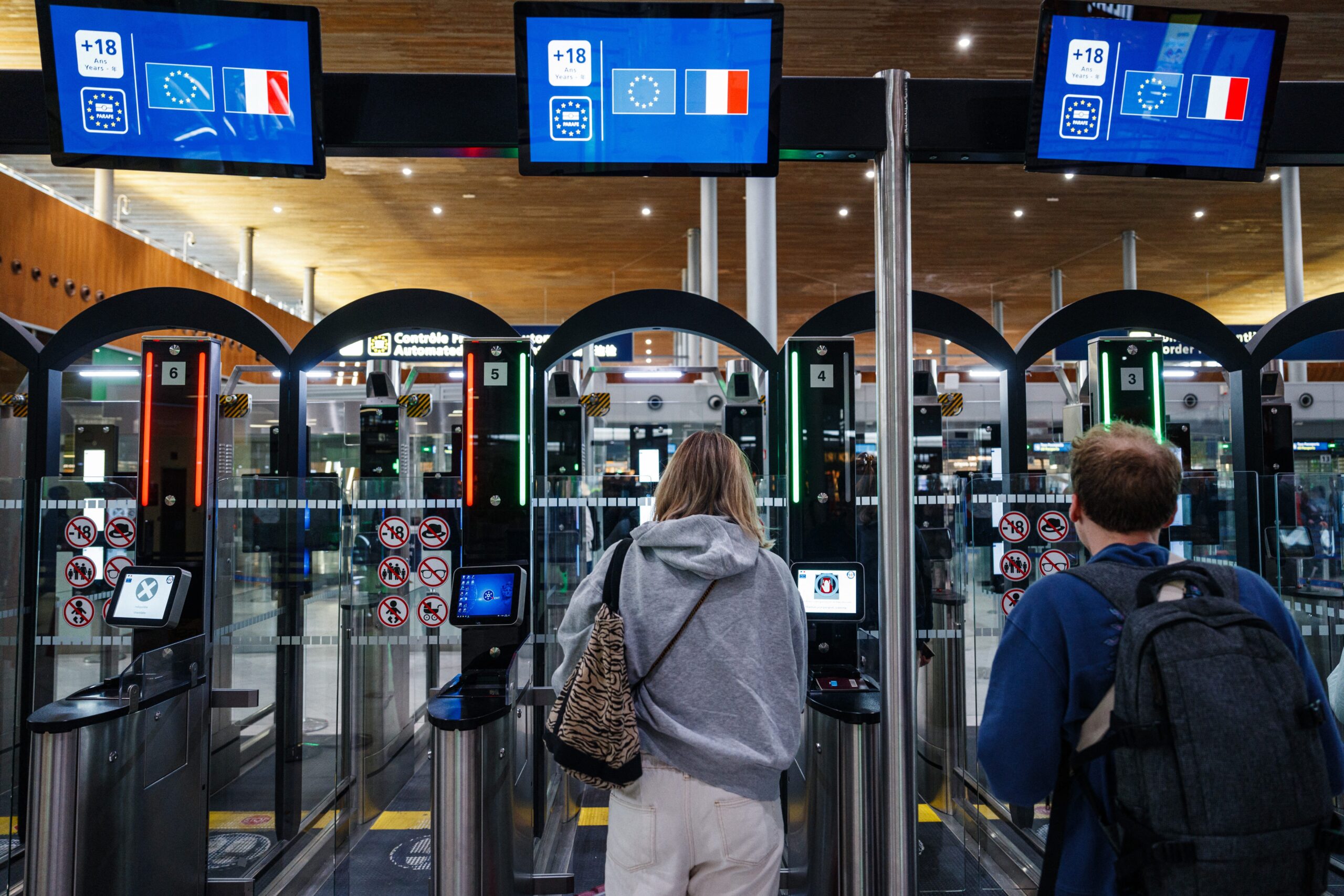 Avrupa seyahati, ETIAS, Avrupa Birliği, seyahat izni, vize muafiyeti, EES, Giriş/Çıkış Sistemi, Schengen Bölgesi, seyahat ücreti, AB seyahati, seyahat bilgisi, seyahat güvenliği, ABD vatandaşları için Avrupa seyahati
