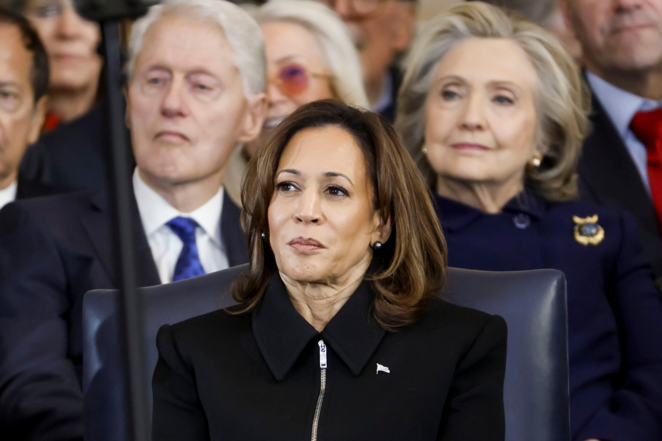 Kadınlar Tarihi Ayı, Amerika, kadın başkan, başkanlık seçimleri, siyaset, kadın liderliği, ayrımcılık, toplumsal cinsiyet eşitliği, Kamala Harris, Hillary Clinton, Barbara Lee Family Foundation, #ShePersisted, Claudia Sheinbaum, kadın valiler, Celinda Lake, Amanda Iovino, Karen Finney, Demokrat Parti, Cumhuriyetçi Parti, ABD Senatosu, Amerikan siyaseti