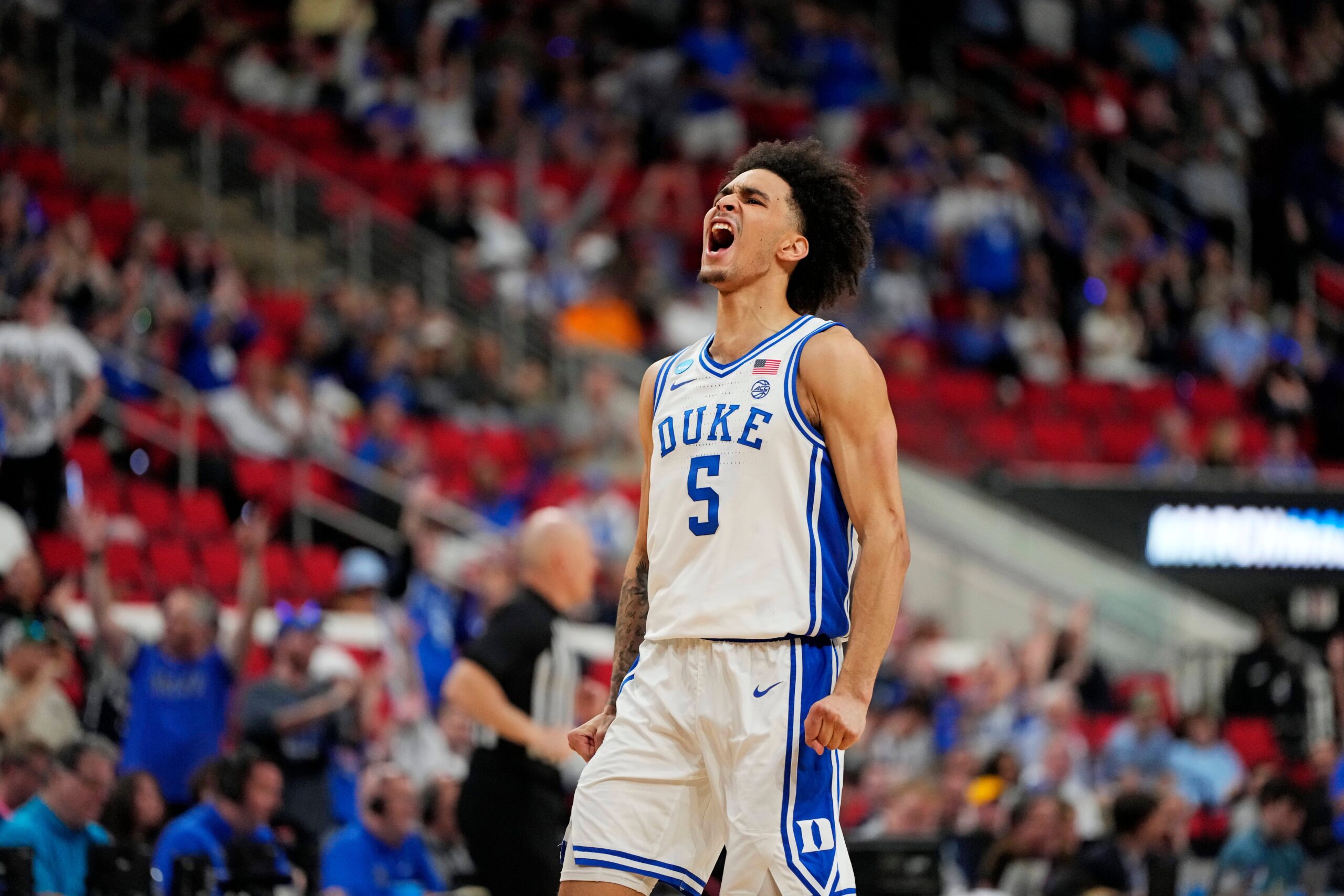 Here are some Turkish meta keywords for the article:

Duke Arizona Sweet 16, NCAA Basketbol Turnuvası, Mart Çılgınlığı Biletleri, Newark Etkinlik Biletleri, Caleb Love, Cooper Flagg, Duke Basketbol, Arizona Basketbol, Basketbol Maçı Biletleri, Tatlı 16 Biletleri, Elit 8 Biletleri, Basketbol Maçı İzle, NCAA Turnuvası 2025, Basketbol Tahminleri, Basketbol Haberleri, Basketbol Analizi, Spor Biletleri, Prudential Center Etkinlikleri, Alabama BYU
