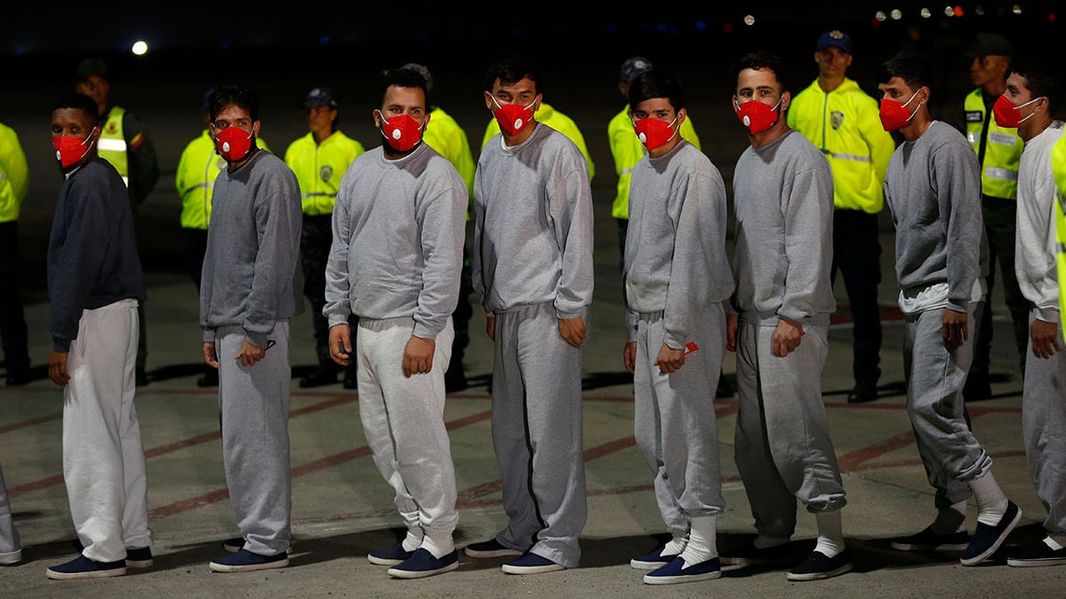 Venezuela, ABD, sınır dışı uçuşları, Nicholas Maduro, Jorge Rodríguez, göçmenler, insan hakları, Donald Trump, Tren de Aragua, El Salvador, Guantanamo Bay, Hugo Chavez, dış politika, Venezuela-ABD ilişkileri, sınır dışı politikası
