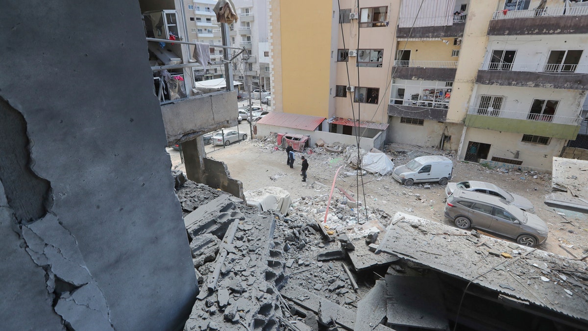 İsrail, Lübnan, Gazze, Hamas, Hizbullah, Netanyahu, ateşkes, roket saldırısı, hava saldırıları, rehine, Filistin, savaş, çatışma, terör, BM, siviller, ölümler, güvenlik, siyaset, barış, arabuluculuk, insani yardım, uluslararası toplum, protesto, seçimler, iç güvenlik, İsrail ordusu, IDF, Shin Bet, Yüksek Mahkeme, hukuk, demokrasi, Katar
