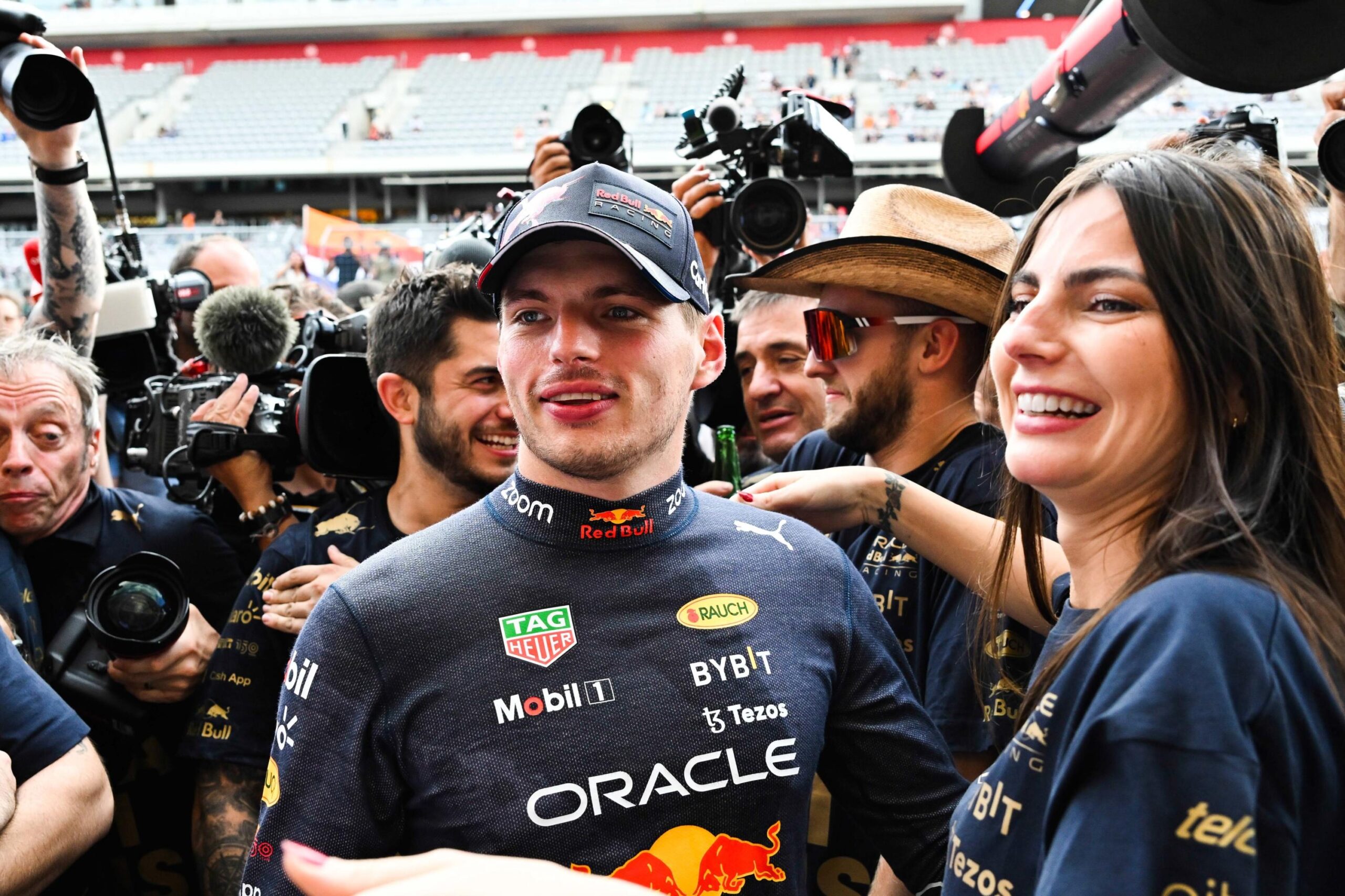 Max Verstappen, Kelly Piquet, Lily, Bebek, Doğum, Formula 1, F1, Miami Grand Prix, Nelson Piquet, Daniil Kvyat, Pénélope, Yarış, Pilot, Model, Brezilya, Hollanda, Haber, Spor
