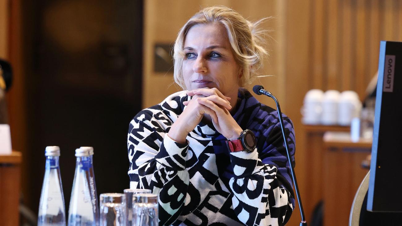 Solingen saldırısı, NRW Landtag, SPD, Parlamenter Soruşturma Komisyonu, SMS protokolleri, Lorenz Bahr, Daniela Lesmeister, Herbert Reul, Josefine Paul, Lisa Kapteinat, cinayet, terör saldırısı, İslam Devleti, Issa Al H.
