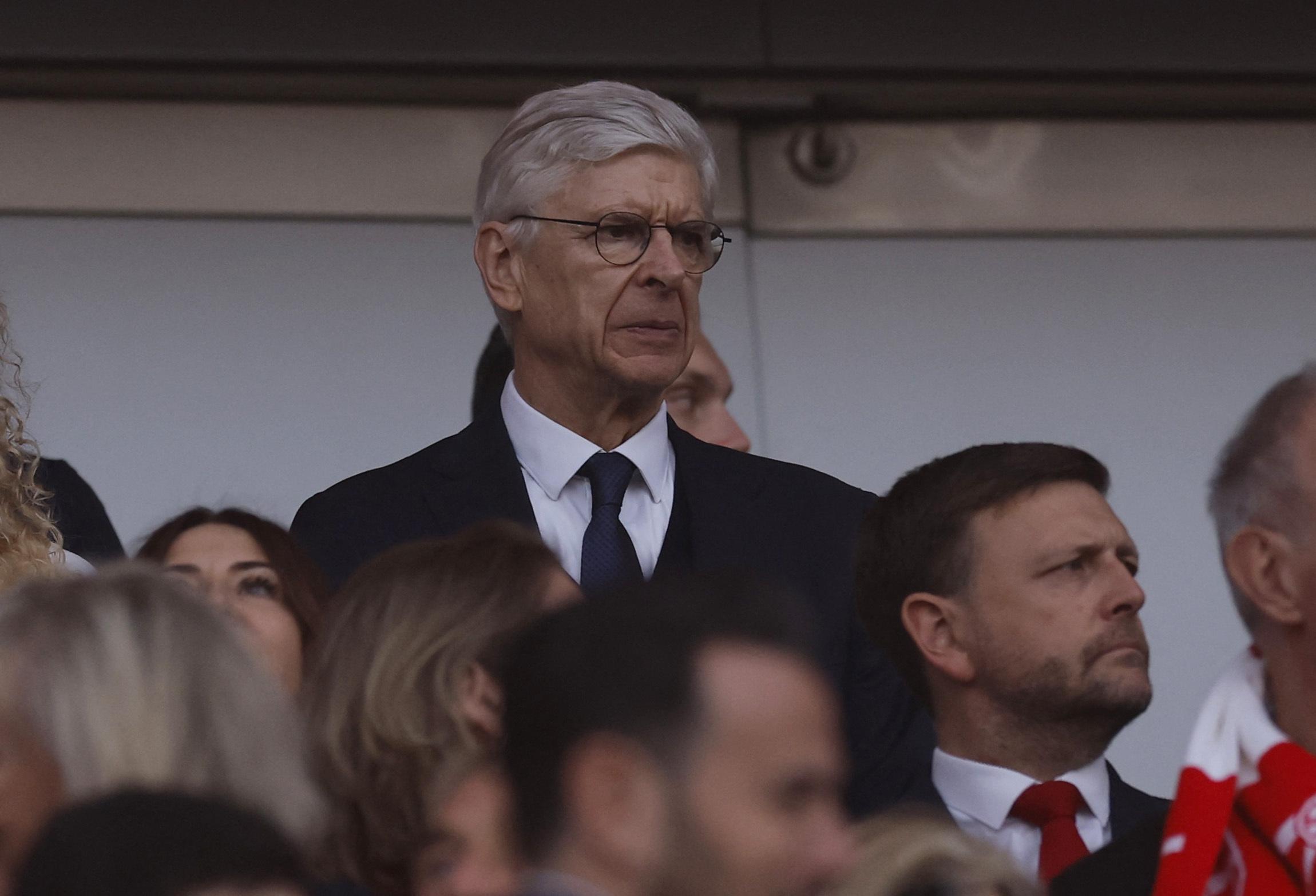 PSG, Luis Enrique, Arsène Wenger, Şampiyonlar Ligi, yarı final, maç, taktik, analiz, futbol, spor, strateji, avantaj, savunma, hücum, zihinsel hazırlık, kupa, final, Bayern Münih
