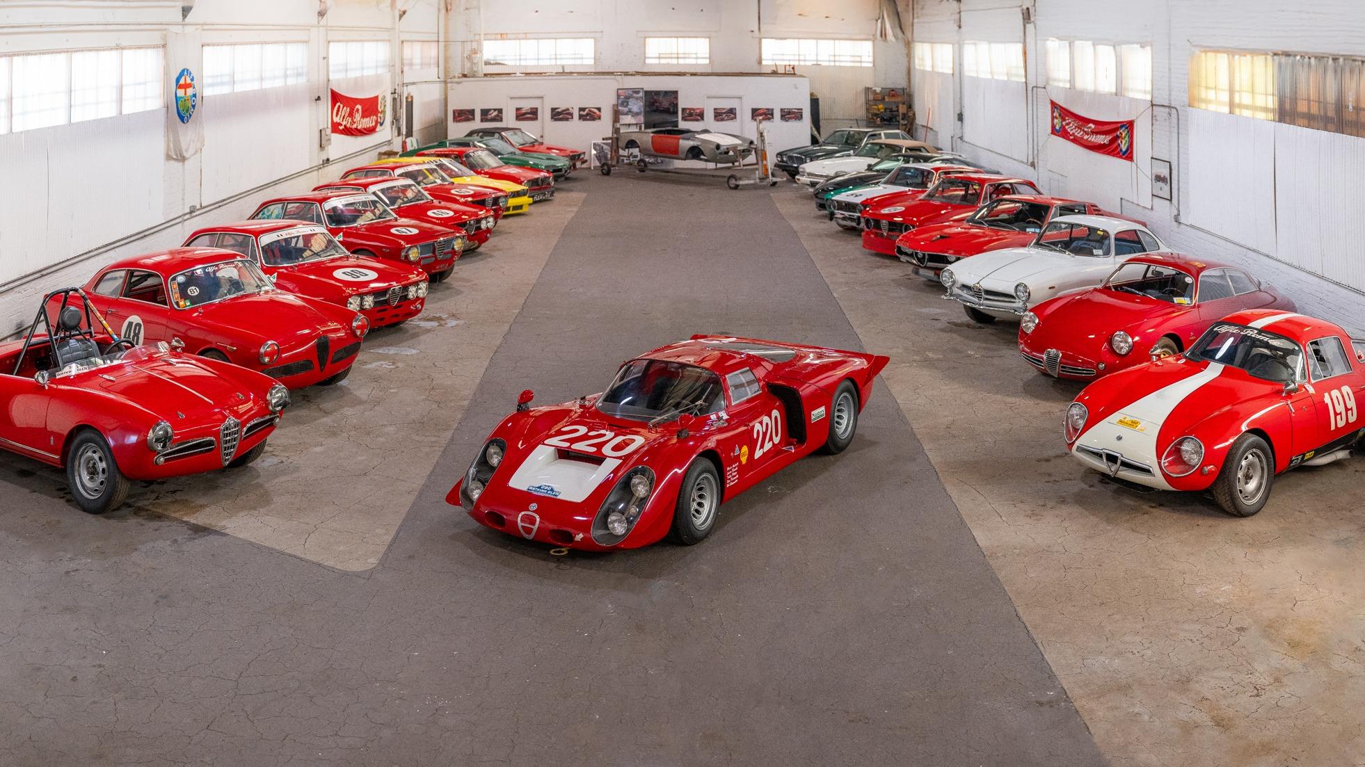 Alfa Romeo, müzayede, RM Sotheby's, Pebble Beach, Gérald Bugnon, Osenat, Quadrifolio, T33/2, Daytona, Autodelta, Lucien Bianchi, Mario Andretti, Nino Vaccarella, Jean Chambault, Giulia TZ1, Tubolare, Dmitri Nabokov, SZ Coda Tronca, GTA, 1750 GTAm, klasik otomobil, otomobil koleksiyonu, yarış otomobili, V8 motor, Alfa Romeo tarihçesi
