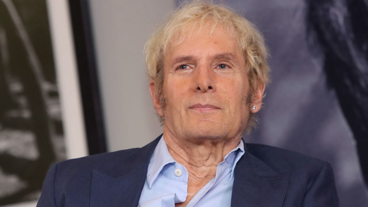 Michael Bolton, beyin kanseri, glioblastoma, semptomlar, tedavi, sağlık, kanser, tümör, beyin, Fox News, haberler, nöroloji, tıbbi cihazlar, klinik araştırmalar, sağlık haberleri, Michael Canney, Carthera, kızı, aile, bowling, baş ağrısı, bulantı, denge kaybı, radyasyon, kemoterapi, yaşam süresi, kan-beyin bariyeri, ultrason teknolojisi, erken belirtiler
