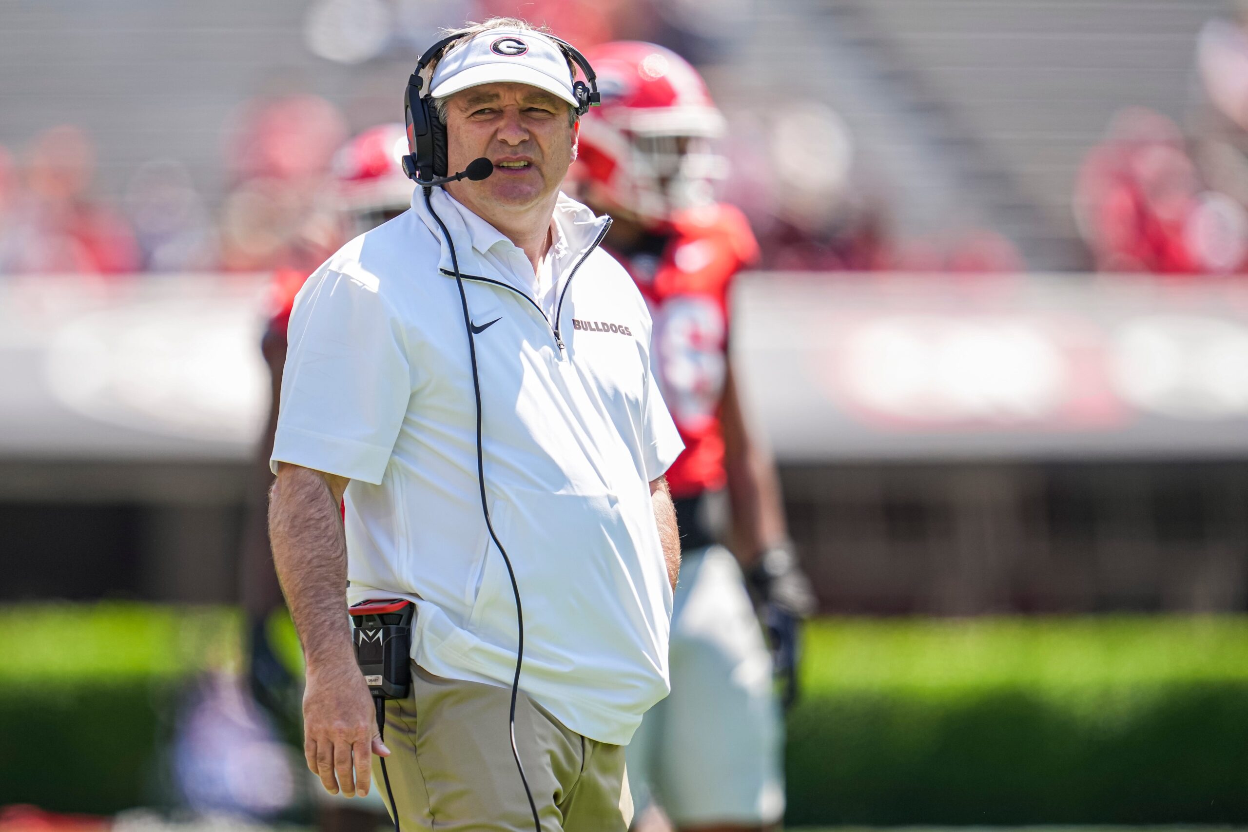 Meta Anahtar Kelimeler:

college football, college football coaches, football coaches, coach rankings, USA TODAY, top 25, national championship, Kirby Smart, Ryan Day, Dabo Swinney, Steve Sarkisian, James Franklin, Dan Lanning, Marcus Freeman, Kalen DeBoer, Lane Kiffin, Brian Kelly, Matt Campbell, Kyle Whittingham, Curt Cignetti, Kirk Ferentz, Chris Klieman, Jeff Brohm, Josh Heupel, Matt Rhule, Bret Bielema, Kalani Sitake, Lance Leipold, Rhett Lashlee, Lincoln Riley, Eli Drinkwitz, Mario Cristobal, SEC, Big Ten, Big 12, ACC, College Football Playoff, recruiting, transfers, coaching, college football news, college football rankings, futbol koçları, kolej futbolu, koç sıralamaları, en iyi 25, futbol koçları sıralaması, ulusal şampiyona, koç analizi, futbol haberleri
