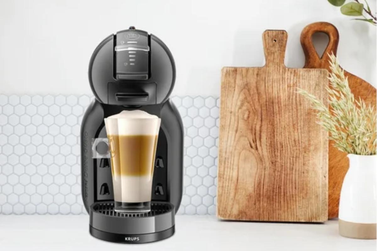 Krups Nescafé Dolce Gusto Mini Me, kahve makinesi, kapsüllü kahve makinesi, Lidl, indirim, promosyon, en iyi yorumlar, müşteri değerlendirmesi, kahve, içecek, Play & Select, yüksek basınç, krema, uygun fiyatlı, kompakt tasarım, küçük mutfak, soğuk içecekler, Nescafé Dolce Gusto kapsülleri
