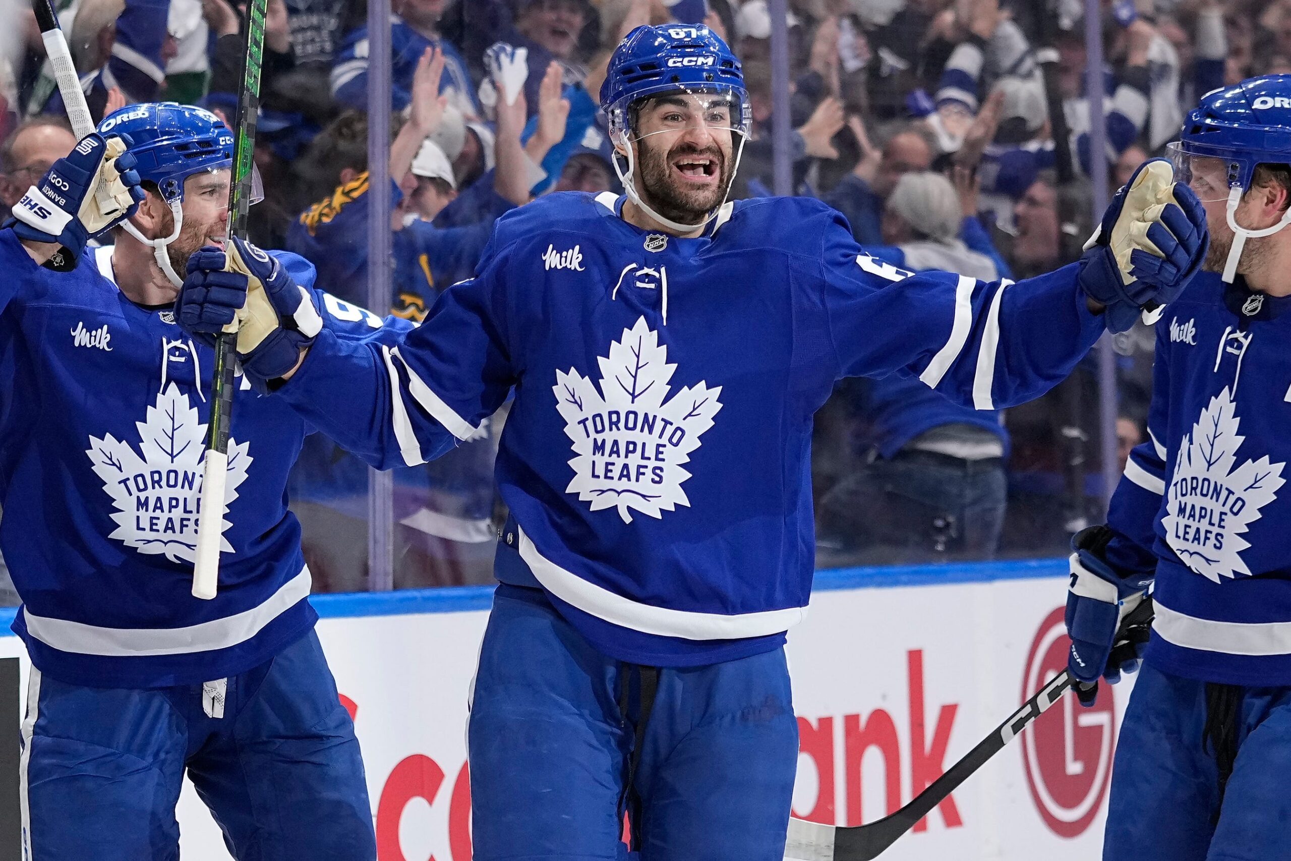William Nylander, Toronto Maple Leafs, Florida Panthers, NHL Playoffs, Game 1, Hockey, Matthew Knies, Chris Tanev, Anthony Stolarz, Joseph Woll, Seth Jones, Eetu Luostarinen, Uvis Balinskis, Sam Bennett, Sergei Bobrovsky, hockey highlights, playoff scores, game recap, NHL second round, 2025 NHL Playoffs
