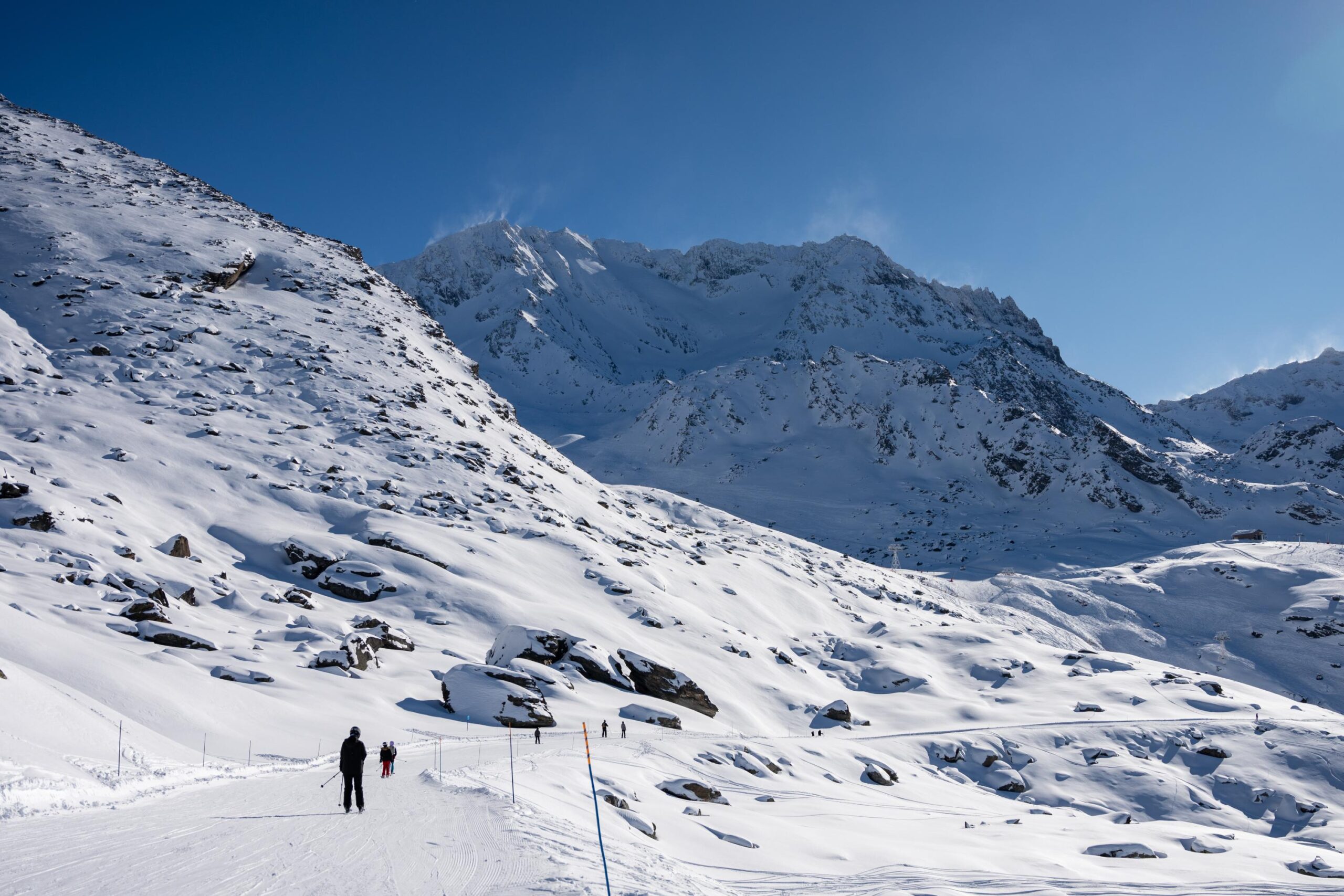 kayak, Fransa, Alpler, kayak merkezleri, kar koşulları, Mayıs, tatil, 3-Vallées, Tignes, Val d'Isère, Chamonix, Les Deux Alpes, kayak sezonu sonu, etkinlikler, Grande Dernière, Big Der, kayak derbisi, snowboard, Péclet, Tignes Unlimited, elektro müzik festivali, Vallon teleferiği, Pisaillas, freeride day, Jandri Express, kayak fiyatları, kar, dağlar, turizm, yaz sıcakları, kayak tatili, kar tatili, dağ tatili, kar manzarası, kayak ipuçları, kayak rehberi, kayak haberleri, seyahat, seyahat rehberi, Alpler'de kayak, Fransa'da kayak
