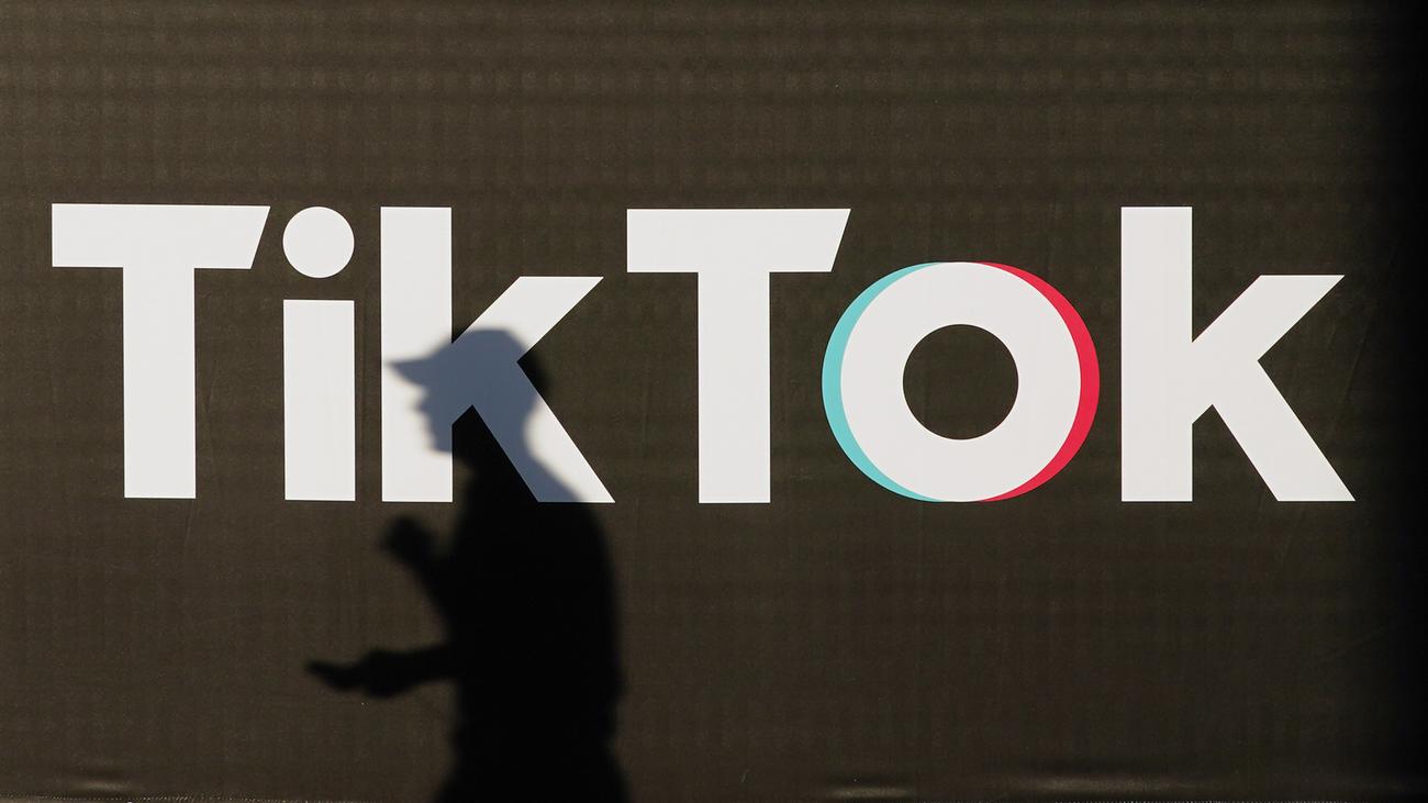 TikTok, veri gizliliği, Avrupa Birliği, Çin, veri ihlali, GDPR, İrlanda Veri Koruma Komisyonu, DPC, ceza, ByteDance, kullanıcı verileri, veri aktarımı, veri koruma, Graham Doyle, meta, Amazon, Meta, düzenleme, ABD, gözetim, veri silme.
