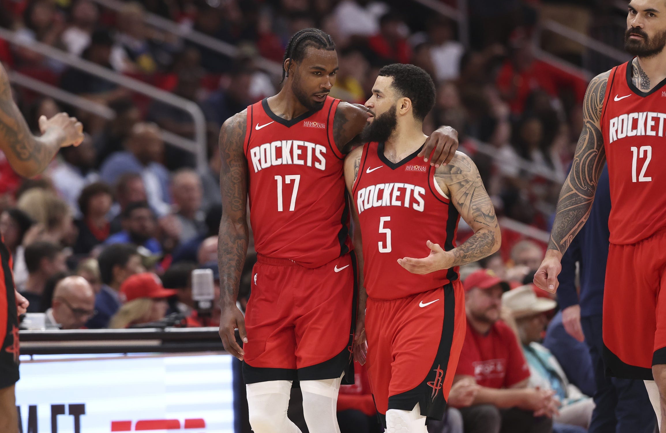 NBA Playoffs 2025, Golden State Warriors, Houston Rockets, Game 6, Fred VanVleet, Amen Thompson, Steph Curry, Moses Moody, Chase Center, SlingTV, canlı yayın, playofflar, basketbol, maç özeti, skor tahmini
