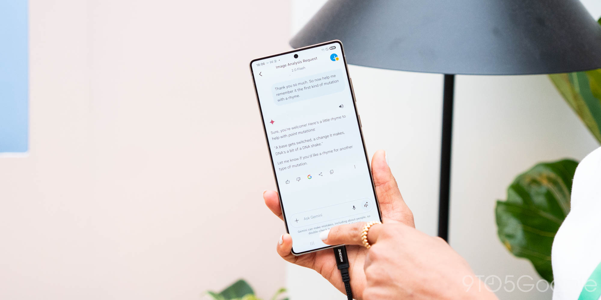 Gemini, Google, Yapay Zeka, Çoklu Resim Yükleme, Resim Tanıma, Android, iOS, Web, Uygulama, Güncelleme, Özellik, Verimlilik, Kalite İyileştirmesi, Josh Woodward, Geri Bildirim, Kullanıcı Deneyimi, 2.0 Flash, 2.5 Flash, 2.5 Pro, Yapay Zeka Modelleri, Resim Analizi
