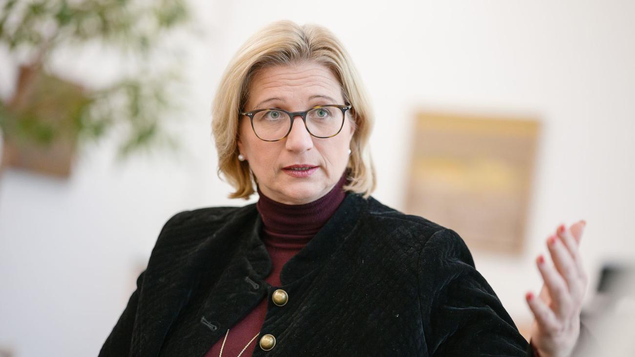 AfD yasağı, Almanya, aşırı sağ, Anke Rehlinger, Saarland, Sosyal Demokrat Parti, SPD, Federal Anayasa Koruma Dairesi, BfV, aşırı sağcı, anayasa karşıtı, demokrasi, siyaset, seçimler, işbirliği
