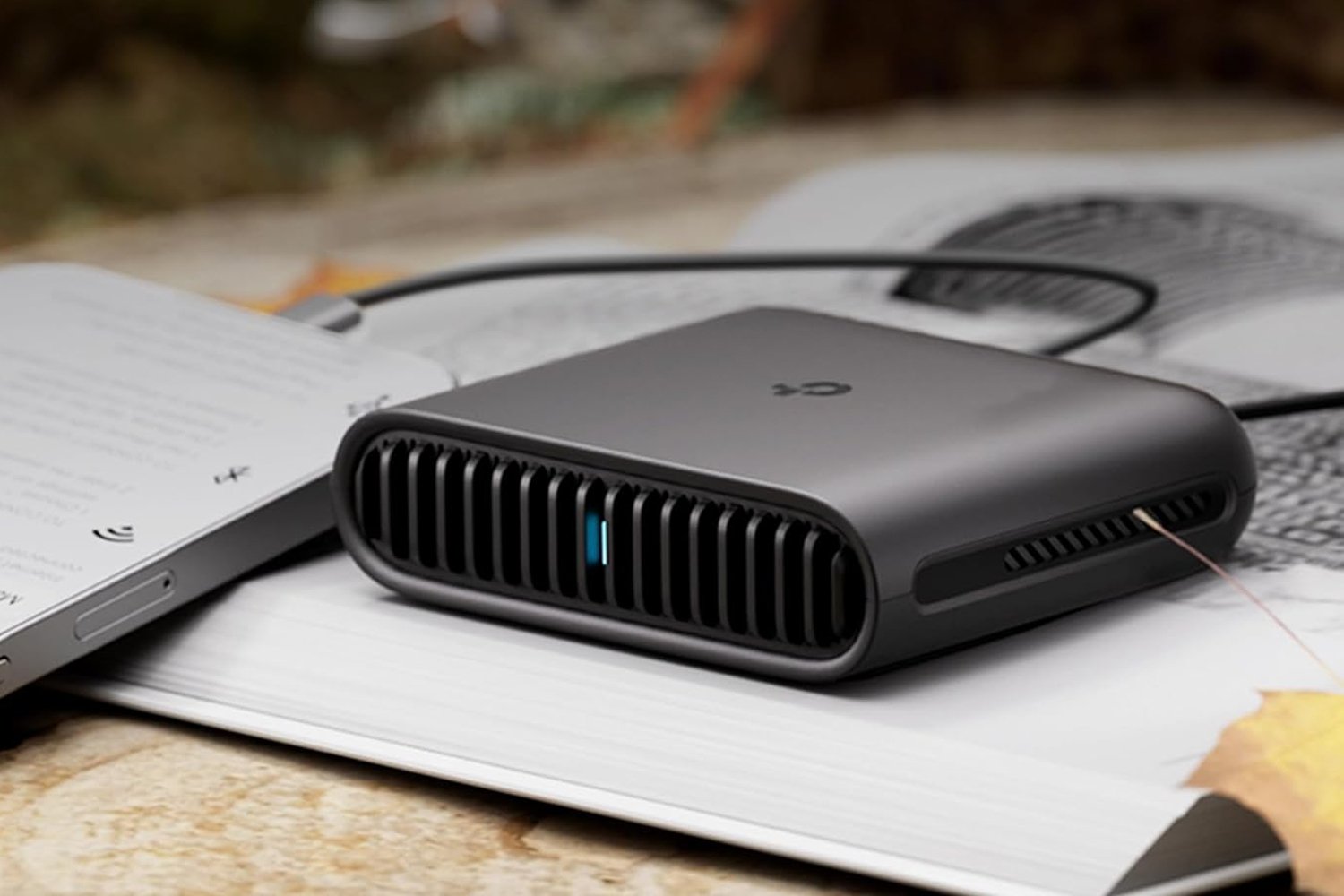 TP-Link, Wi-Fi 6 seyahat yönlendirici, AX3000, taşınabilir yönlendirici, güvenli Wi-Fi, genel Wi-Fi güvenliği, VPN, NordVPN, Surfshark, OpenVPN, WireGuard, Wi-Fi menzil genişletici, USB tethering, mobil hotspot, internet güvenliği, seyahat teknolojisi, indirimli fiyat, Amazon, 5 GHz, 2.4 GHz, kablosuz ağ, ev ağı, mobil medya merkezi, seyahat yönlendiricisi, 80 cihaz bağlantısı, ağ güvenliği
