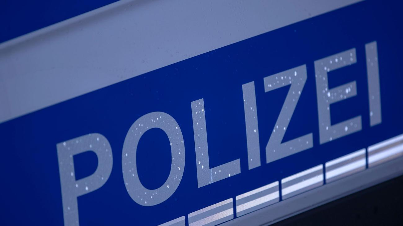 motosiklet kazası, Teldau, Ludwigslust-Parchim, yaralı, motosiklet sürücüsü, hız, kaza, trafik kazası, omuz yaralanması, Almanya, Mecklenburg-Vorpommern, polis raporu
