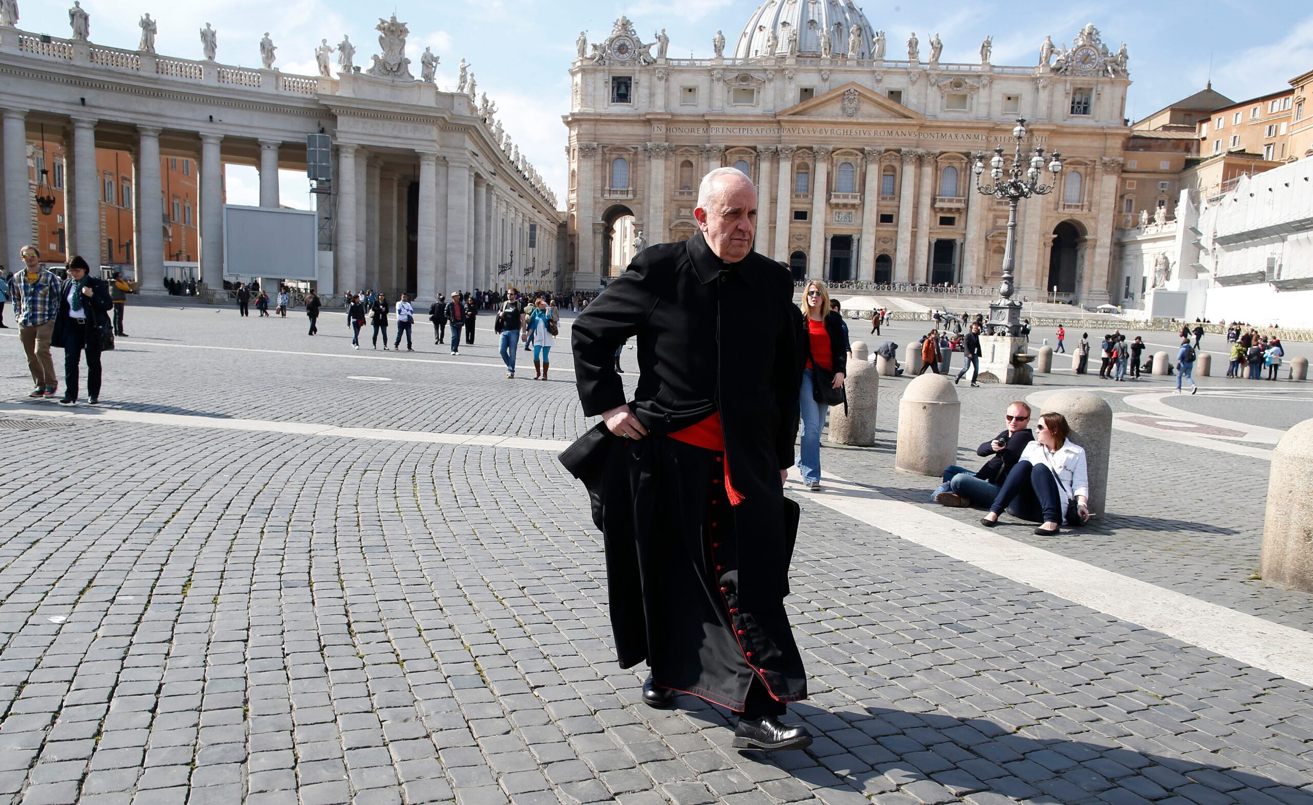 Kumar, Katolik Kilisesi, Papa Seçimi, Bahis, Papalık, Kardinaller, Conclave, Papa Francis, Kumar Siteleri, Oranlar, Din, Vatikan, Siyaset, Papalık Tarihi, Tahmin Pazarları, Erdo, Tagle, Parolin, Kardinal Sarah, Kumar Kültürü