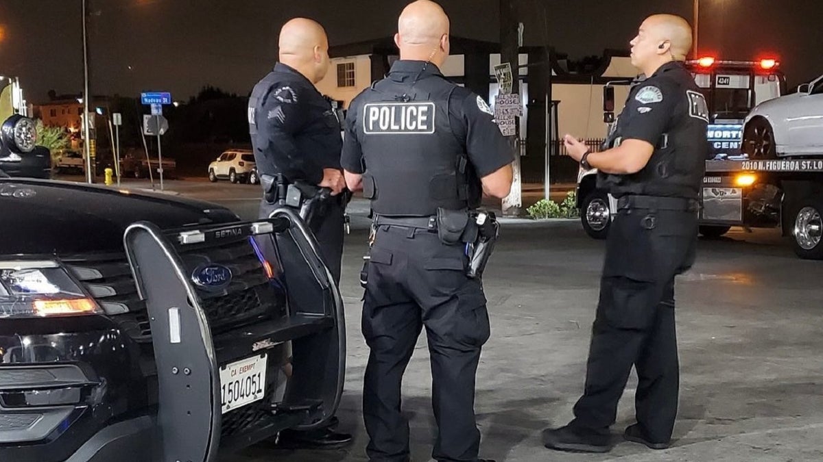 Los Angeles, Woodland Hills, cinayet, hırsızlık, ev baskını, kaçak göçmen, ICE, LAPD, Gürcistan, Paata Kochyashvili, Zaza Otarashvili, Besiki Khutsishvili, Aleksandre Modebadze, göçmenlik, sınır güvenliği, suç, ceza, adalet
