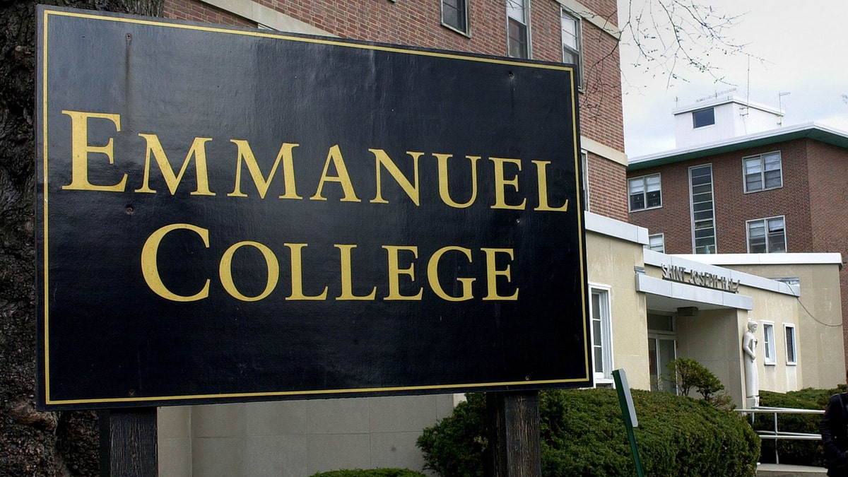 Meta anahtar kelimeler: Jacob Henriques, Emmanuel College, cinsel taciz, reşit olmayan, fuhuşa teşvik, Boston, tutuklama, FBI, insan ticareti, üniversite kabul, öğrenci, pornografi, suç, ceza, federal dava, Massachusetts, cinsel saldırı, tacizci, kurban, 2024, 2025
