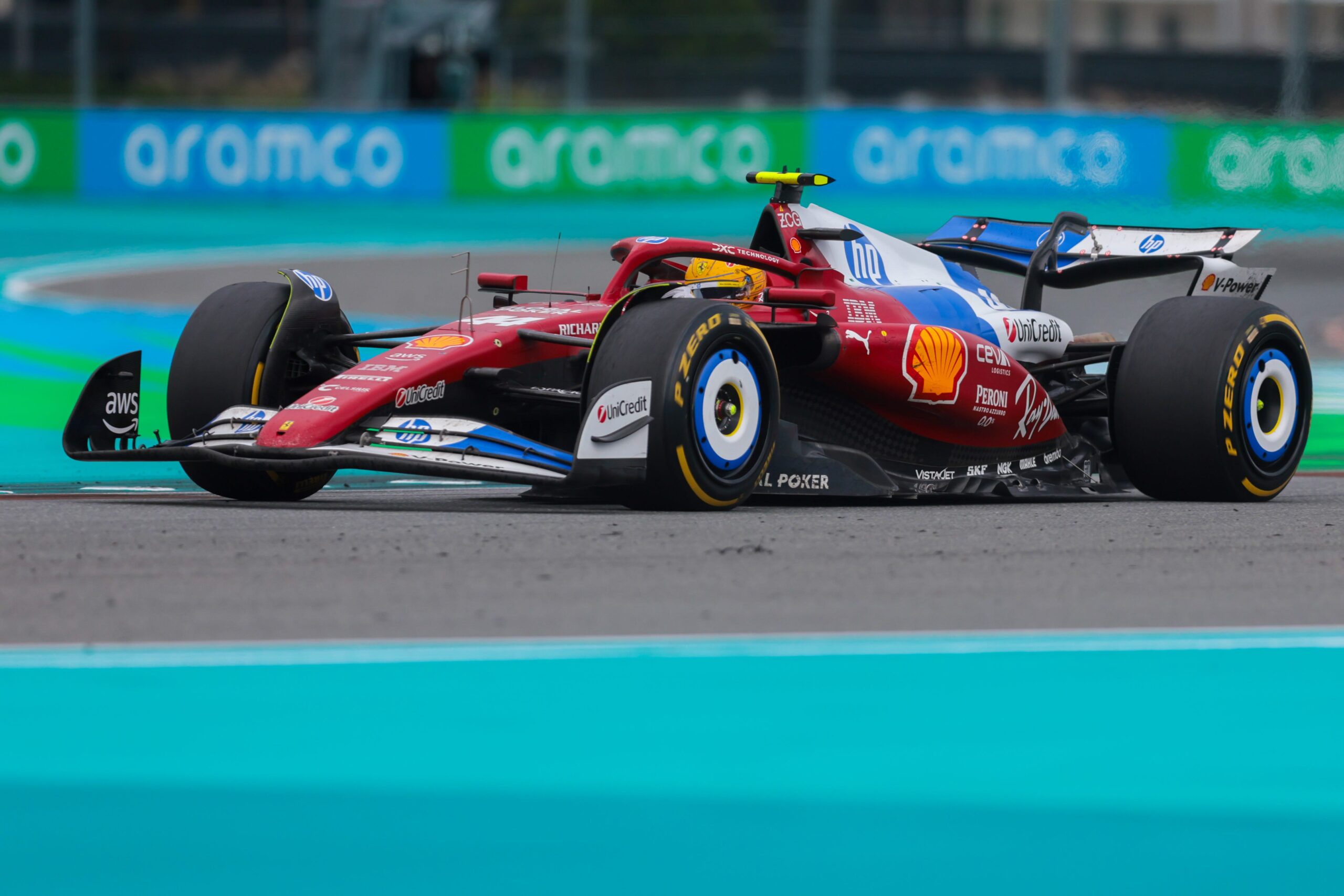 Miami Grand Prix, Lewis Hamilton, Oscar Piastri, Lando Norris, Ferrari, Mercedes, F1, Formula 1, Motor yarışı, Sürücü, Takım, Şampiyona, Motorsport, Eğlence, Sürüş, Yarışma, Spor, Performans, Rekabet
