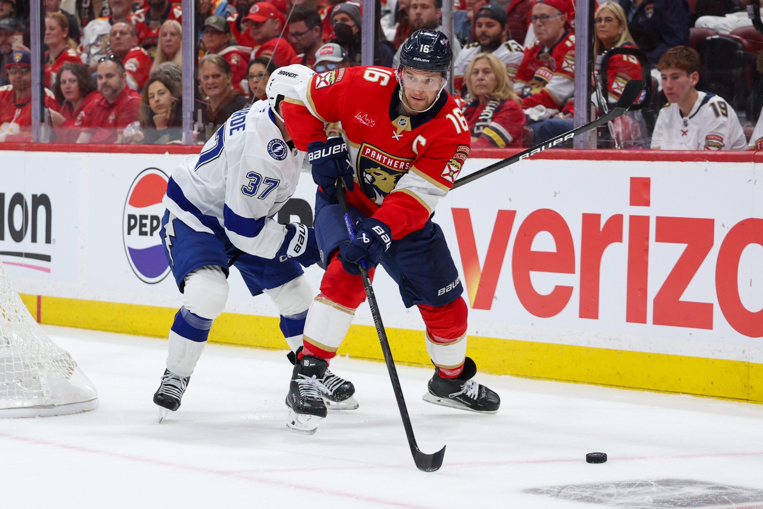 NHL Playoffları, Stanley Kupası, Winnipeg Jets, Dallas Stars, Vegas Golden Knights, Edmonton Oilers, Toronto Maple Leafs, Florida Panthers, Washington Capitals, Carolina Hurricanes, Sling TV, ESPN, TNT, TBS, Canlı Yayın, Maç İzleme, İndirim, Spor Paketi, NFL Red Zone, Big Ten Network, Golf Channel, NBA TV, NHL Network, MLB Network, Tennis Channel, Hokey İzleme, Online İzleme, Abonelik
