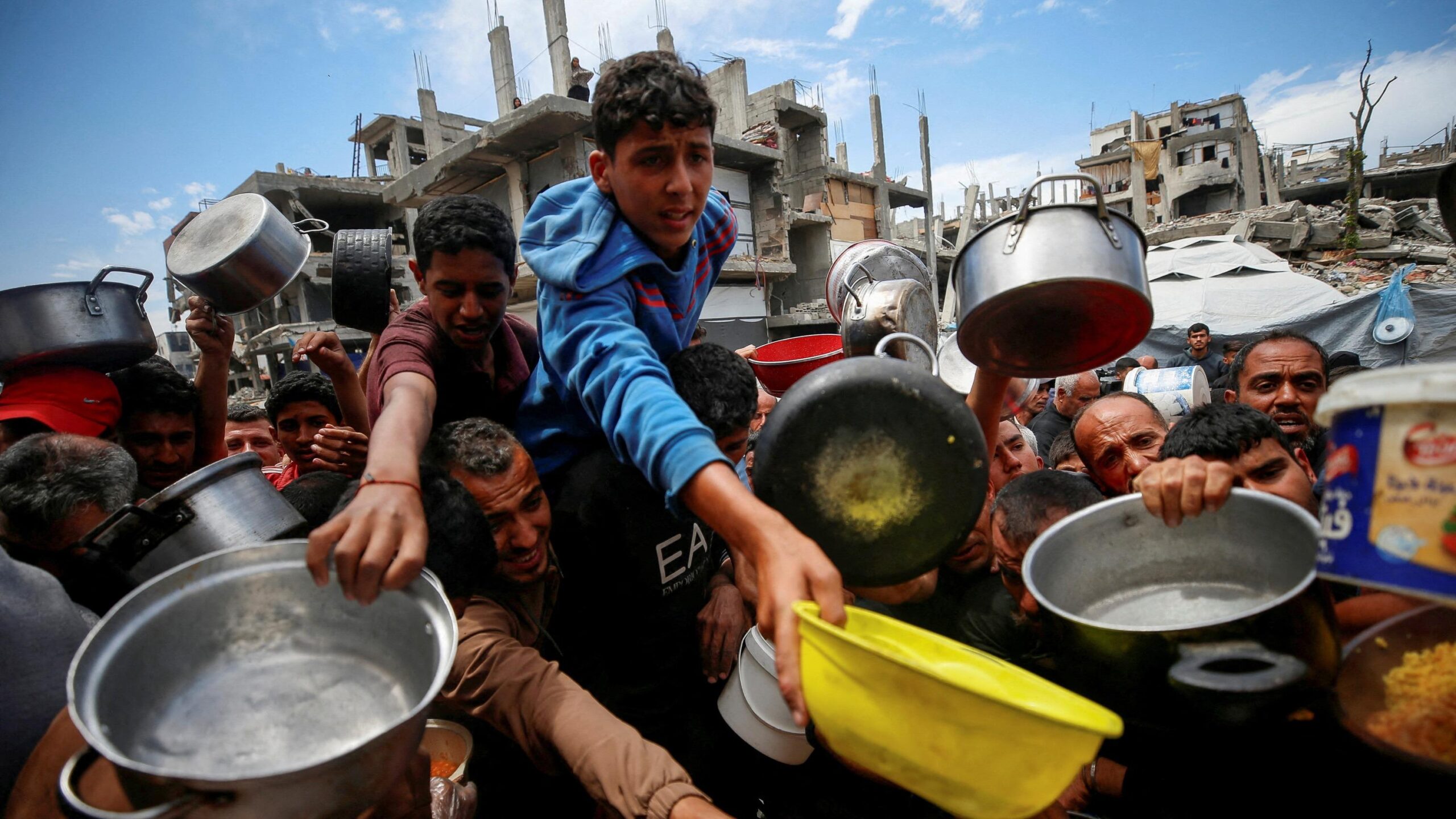 Gazze, Filistin, UNRWA, İsrail, yardım, açlık, umutsuzluk, yağma, insani kriz, abluka, ICRC, Birleşmiş Milletler, Filistinli STK'lar, MSF, Amjad al-Shawa, Amanda Bazerolle

