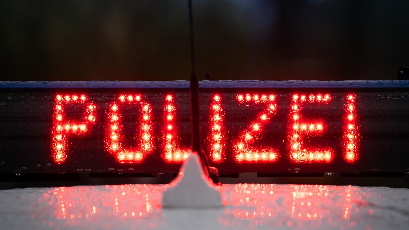 Klosterdorf, Märkisch-Oderland, komşu kavgası, çim biçme makinesi, 1 Mayıs, bayram, gürültü, yaralanma, kavga, saldırı, polis soruşturması, tehlikeli yaralama
