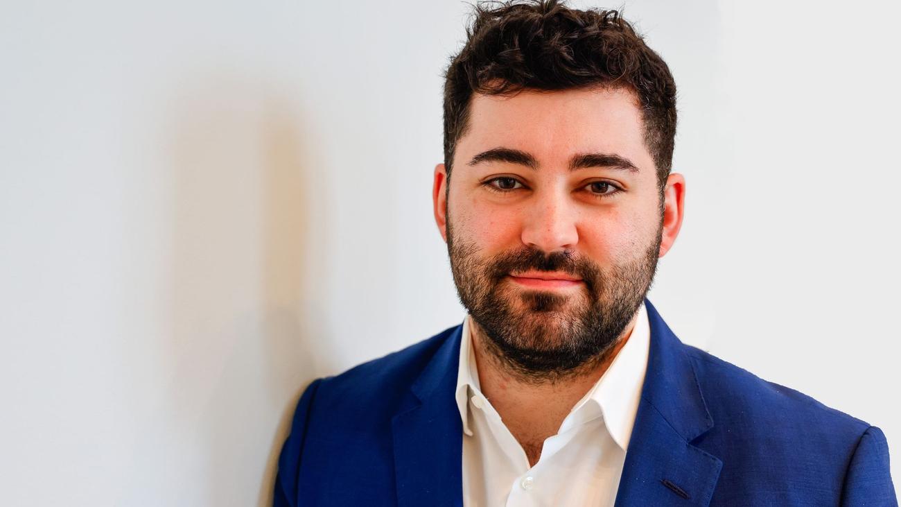Schleswig-Holstein, ABD İthalat Vergileri, Kianusch Stender, SPD, Siyah-Yeşil Koalisyonu, Ekonomi Politikası, Donald Trump, Claus Ruhe Madsen, İhracat, Dünya Ticareti, İstihdam, Ekonomik Büyüme

