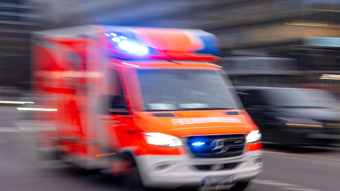 kaza, Heiningen, Göppingen, ölüm, çocuk, yaralı, trafik kazası, kurtarma helikopteri, hastane, sürücü, karşı şerit, genç sürücü
