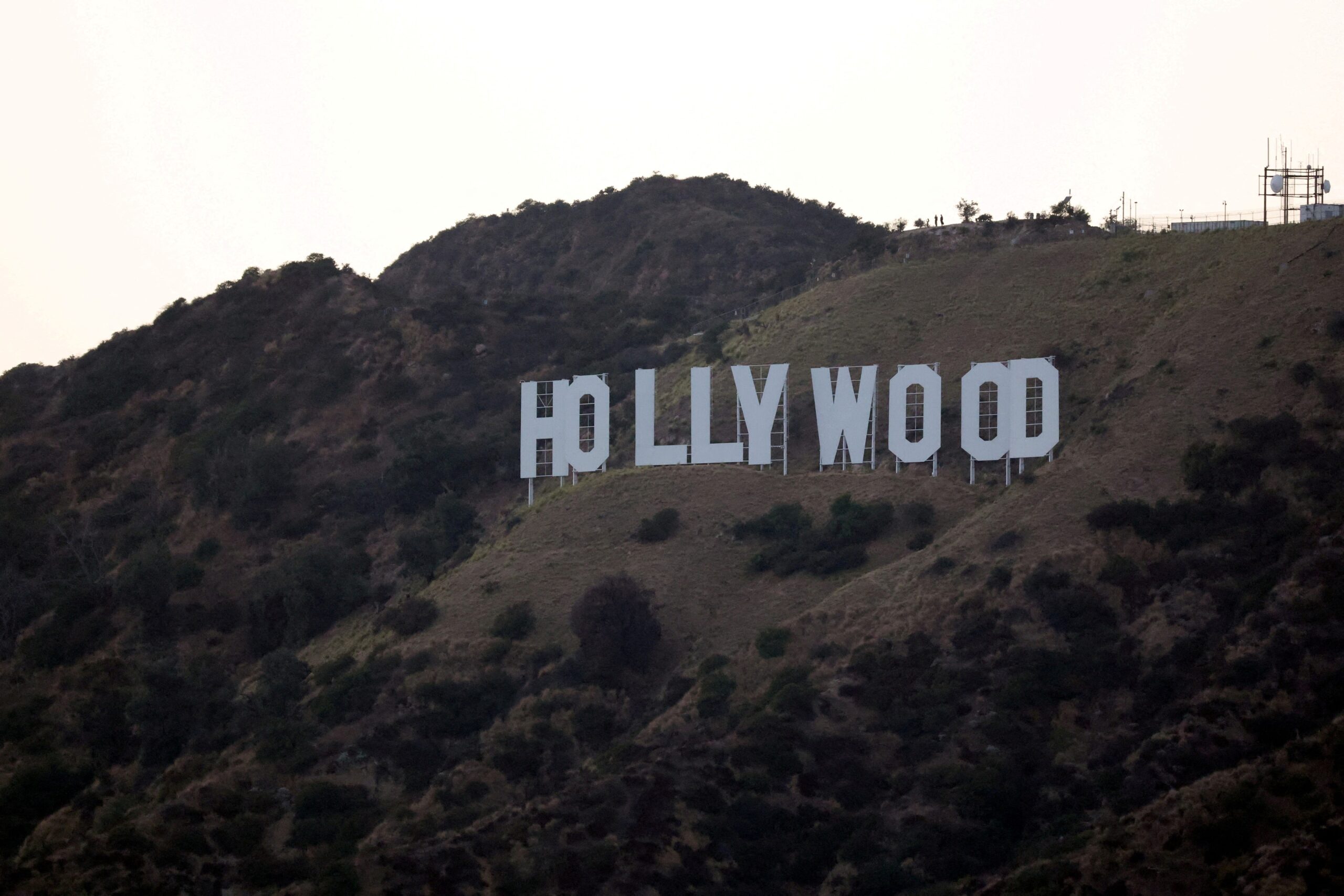 Donald Trump, film endüstrisi, tarifeler, ithalat vergisi, yabancı filmler, Amerikan filmleri, ticaret savaşı, dış ticaret, ekonomi, politika, sinema, sinema sektörü, vergilendirme, gümrük vergisi

