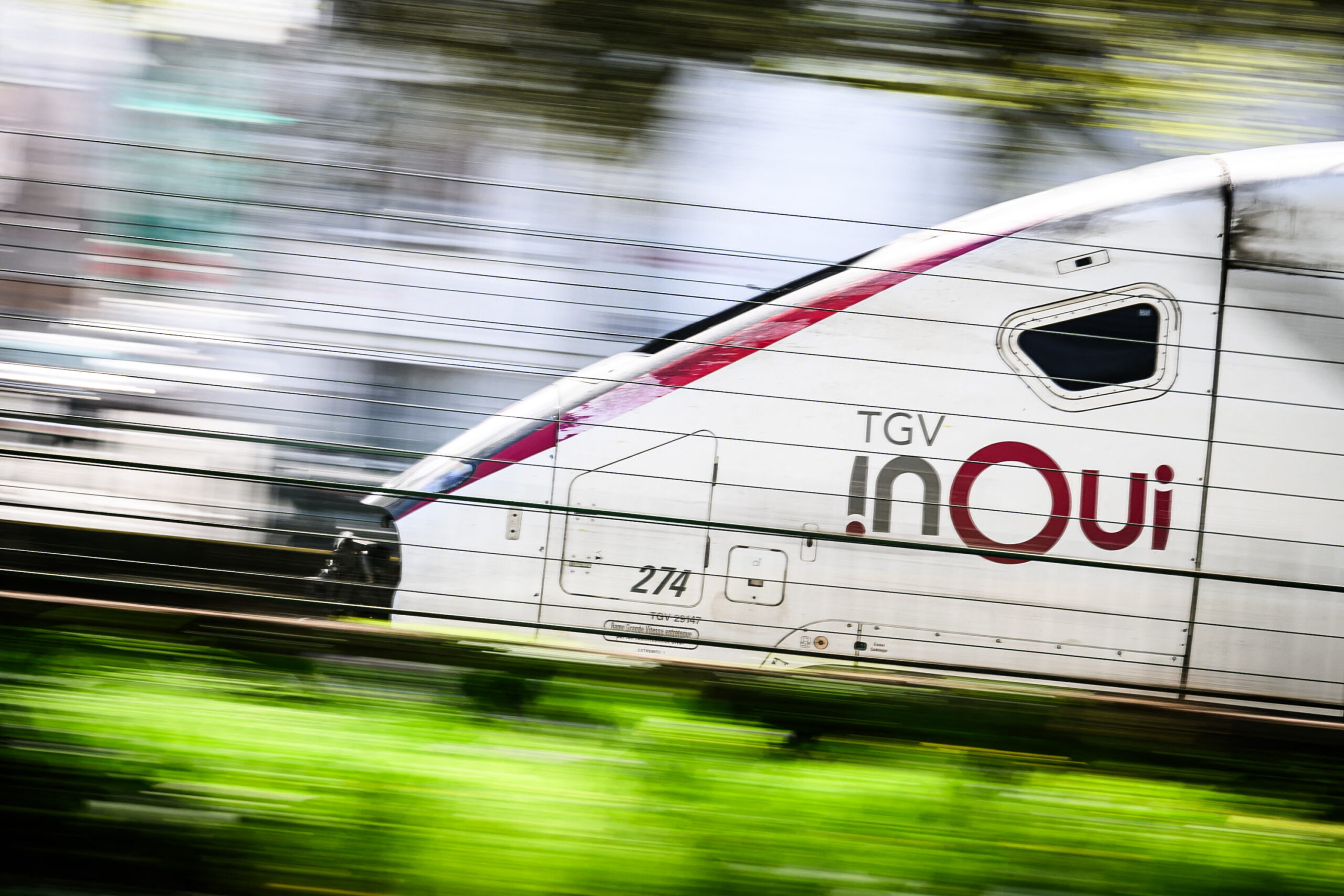 SNCF, grev, CGT-Cheminots, SUD-Rail, Jean-Pierre Farandou, tren, 8 Mayıs köprüsü, seyahat, maaş zammı, enflasyon, Trenitalia, BlablaCar, sosyal diyalog, Philippe Tabarot, grev hakkı
