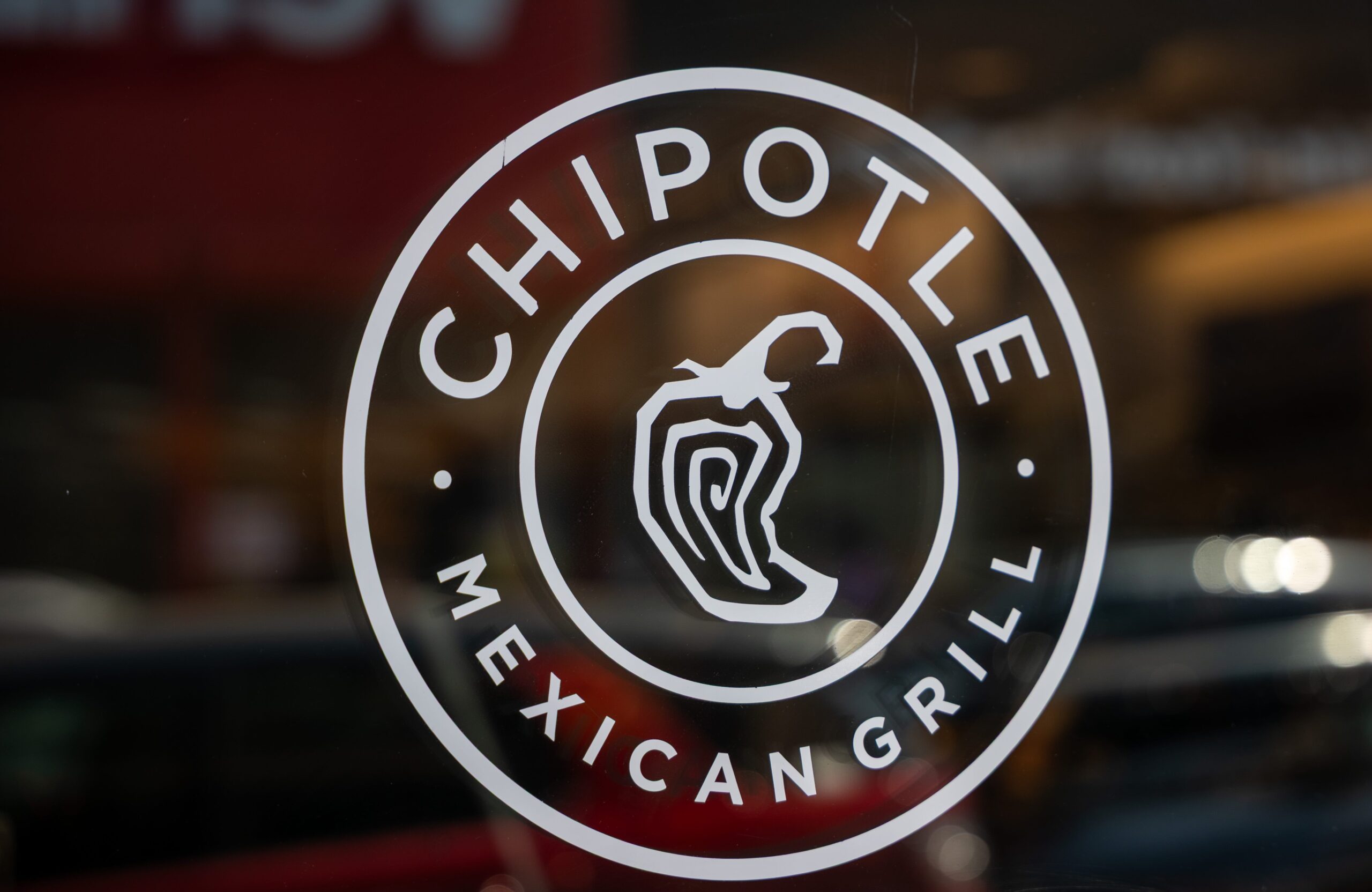 Chipotle, Cinco de Mayo, Roblox, Ingredient Quest, Ücretsiz Burrito, Oyun, Dijital Oyun Deneyimi, Promosyon Kodu, Teslimat Ücreti, Chipotle Uygulaması, Chipotle.com, Gen Z, Meksika Yemeği, Gabe Hauari, USA TODAY
