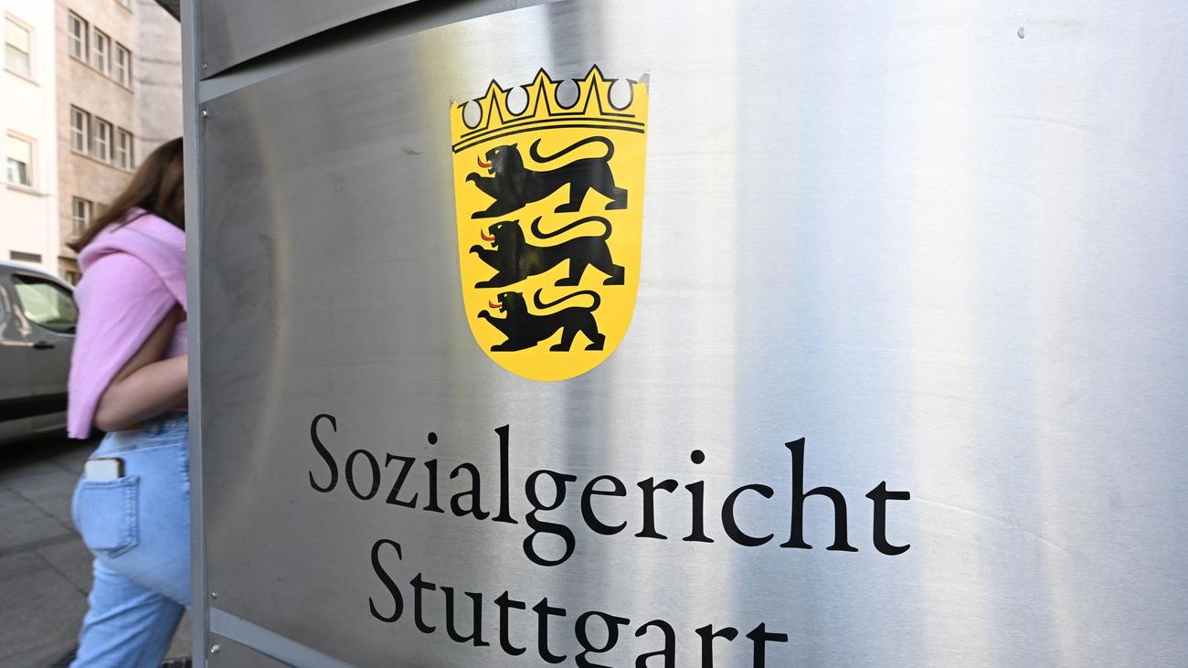 Sosyal mahkemeler, Baden-Württemberg, dava sayıları, 2024, vatandaşlık parası, iş arayanlar için temel güvence, dava prosedürleri, geçici hukuki koruma, bakım sigortası, dava sonuçları, dava süresi, VdK Baden-Württemberg, tıbbi soruşturmalar, sosyal güvenlik hukuku, emeklilik sigortası, sağlık sigortası, kaza sigortası, işsizlik sigortası, ağır engellilik hukuku, sosyal tazminat, sözleşmeli doktor hukuku, sosyal yardım.
