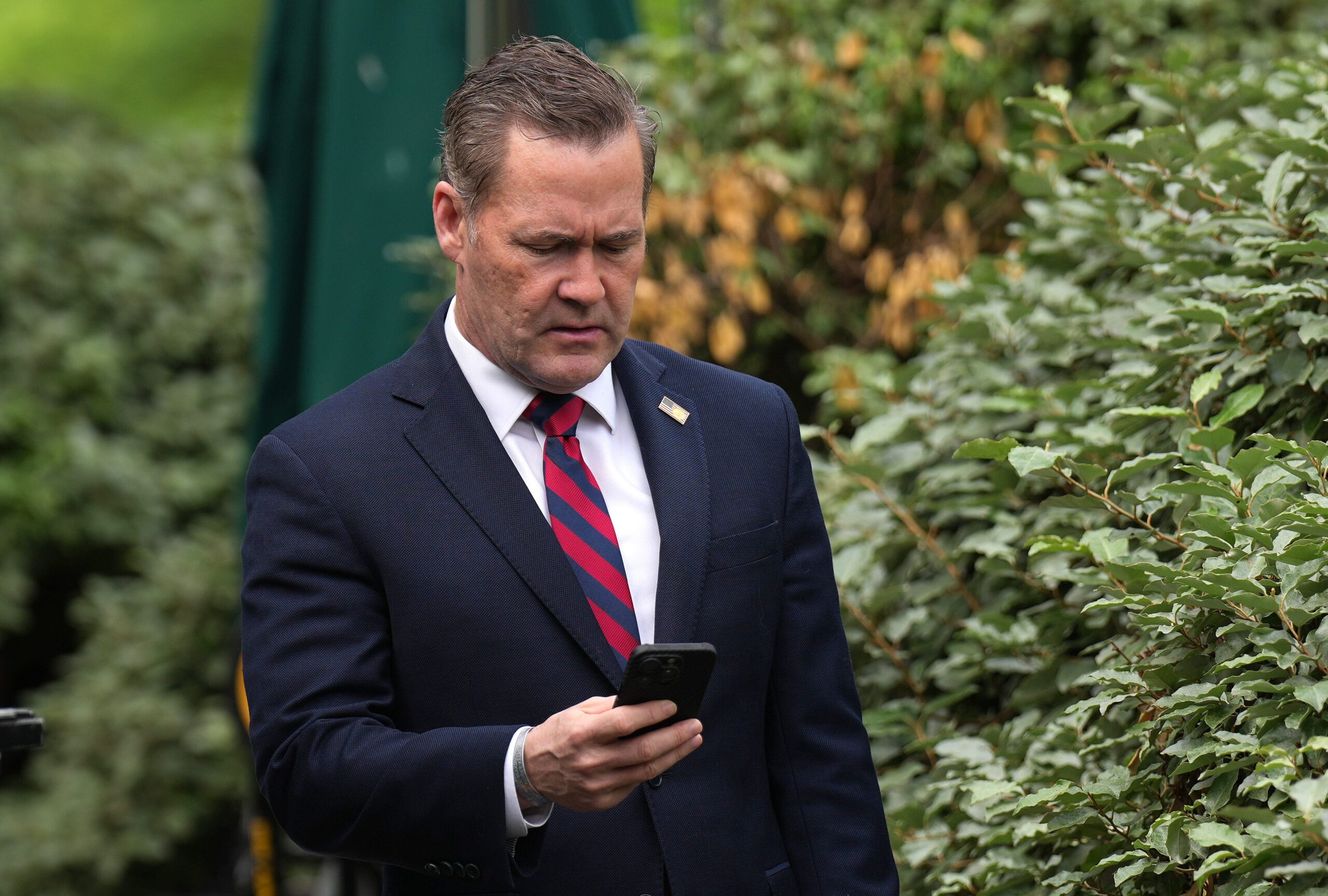 Mike Waltz, Birleşmiş Milletler Büyükelçisi, Senato Onayı, Mark Warner, Tammy Duckworth, Signal, Güvenlik İhlali, Pete Hegseth, Yemen, Houthi, Donald Trump, JD Vance, Marco Rubio, Elise Stefanik, ABD Dış Politikası, Ulusal Güvenlik Danışmanı, Metin Zinciri, Gizli Bilgi, Türk, haberler
