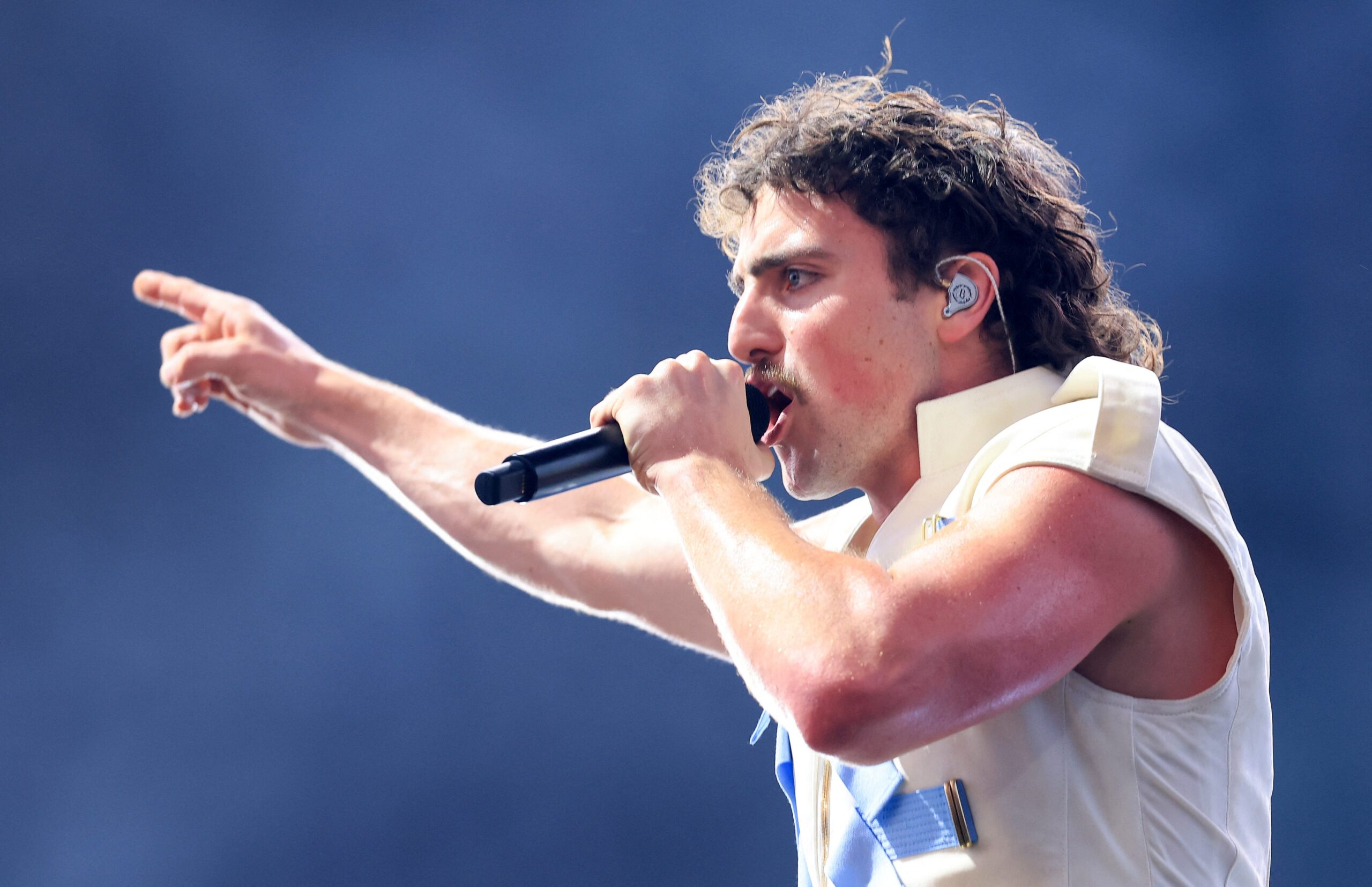 Benson Boone, American Heart Tour, konser, biletler, turne tarihleri, yeni albüm, Mystical Magical, Beautiful Things, Coachella, Brian May, Bohemian Rhapsody, Grammy adaylığı, pop müzik, müzik festivali, Kuzey Amerika turnesi, SNL, Saturday Night Live, RiverBeat Müzik Festivali, müzik haberleri
