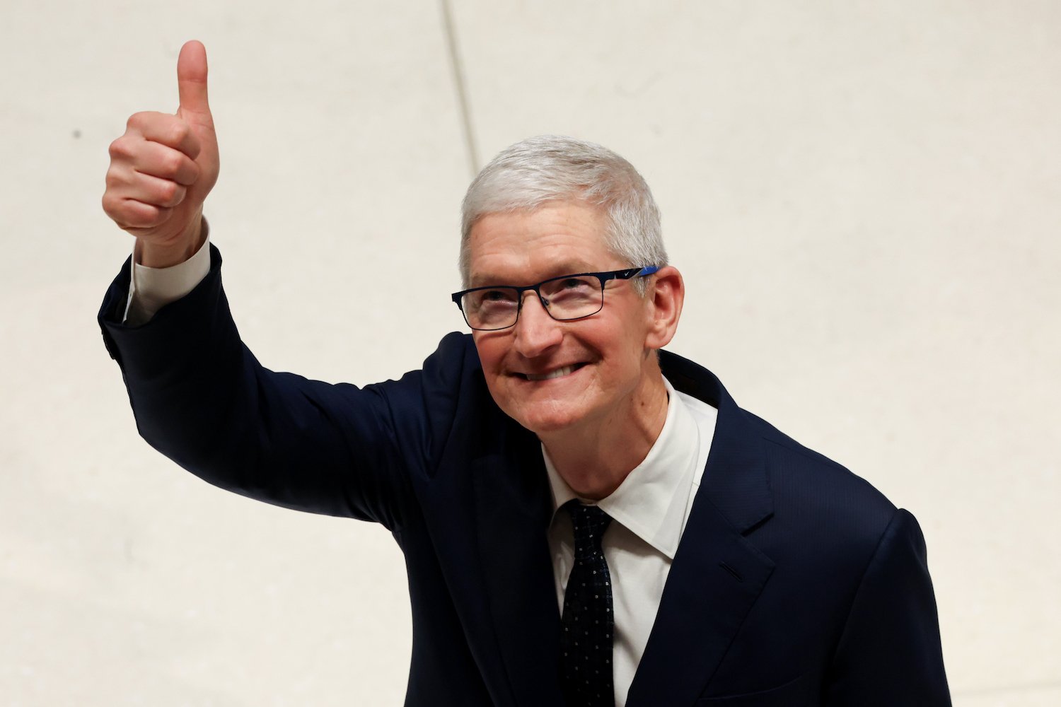 Tim Cook, Donald Trump, açılış bağışı, teknoloji endüstrisi, Meta, Mark Zuckerberg, OpenAI, Sam Altman, Amazon, Goldman Sachs, Bank of America, AT&T, Kraken, Coinbase, Apple, siyasi bağış, başkanlık açılışı, Trump açılışı, kurumsal bağışlar, lobiciler, siyasi eylem komiteleri
