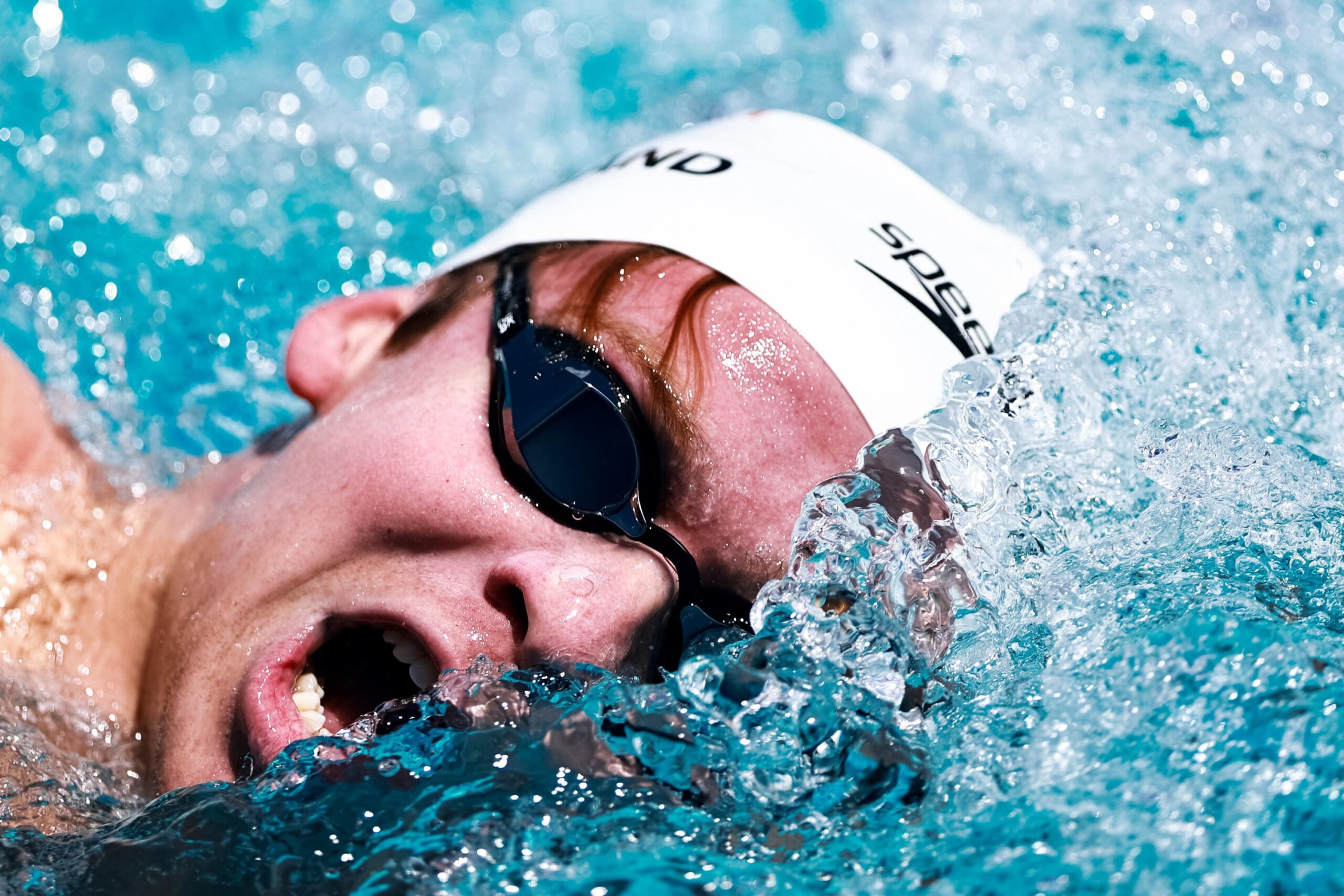 Léon Marchand, Pro Swim Series, Miami, Kieran Smith, Ryan Erisman, yüzme, 400m serbest, rekor, Yannick Agnel, Bob Bowman, Dean Boxall, sakatlık, Katie Ledecky, Summer McIntosh, Gretchen Walsh, Torri Huske, Olimpiyat Oyunları, Los Angeles 2028, Fransa rekoru, Amerika Birleşik Devletleri, Avustralya
