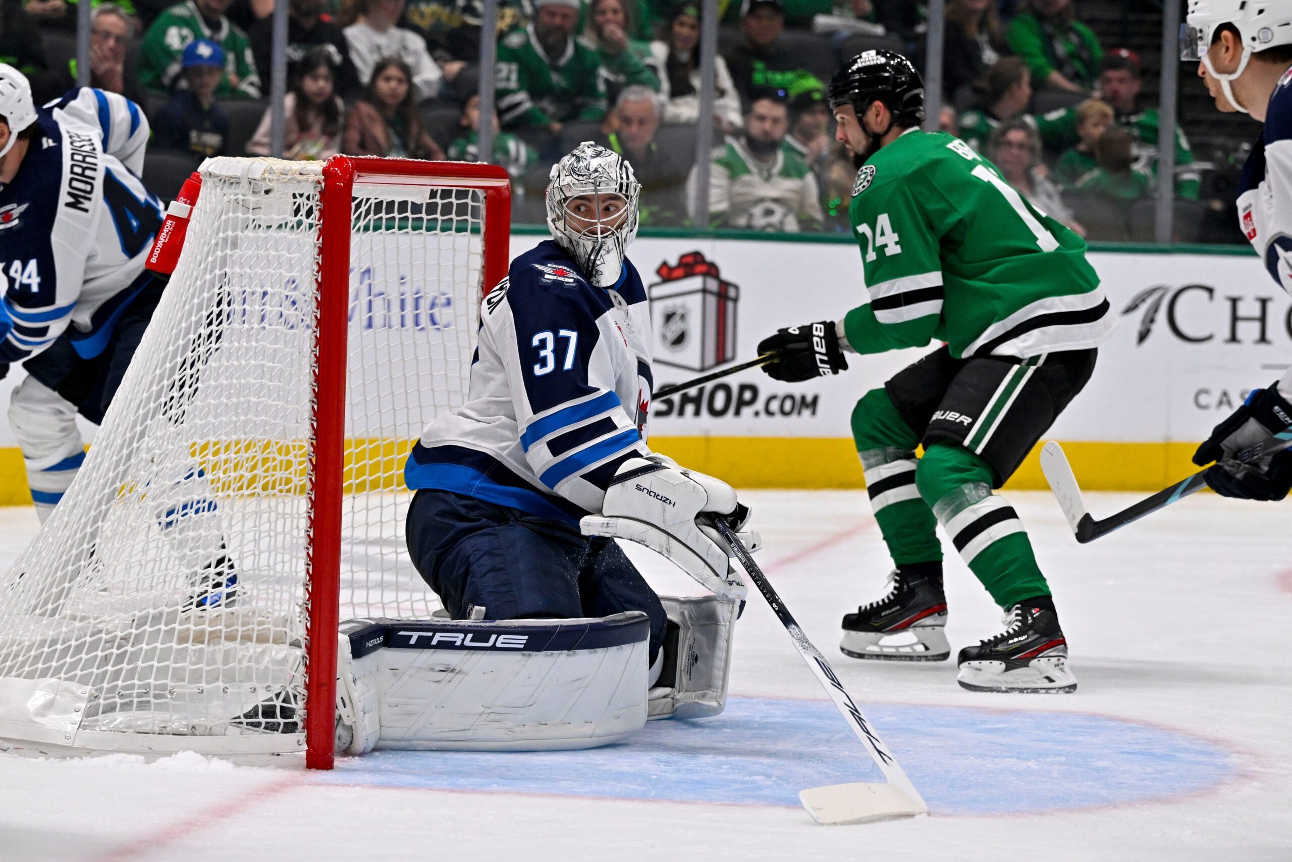 Winnipeg Jets, Dallas Stars, NHL playoffs, playoff tickets, Jets vs Stars, NHL, Lord Stanley's Cup, Western Conference semifinals, Winnipeg, Dallas, hockey tickets, Game 1, Game 3, playoff schedule, 2025 NHL playoffs, Central Division, Colorado Avalanche
