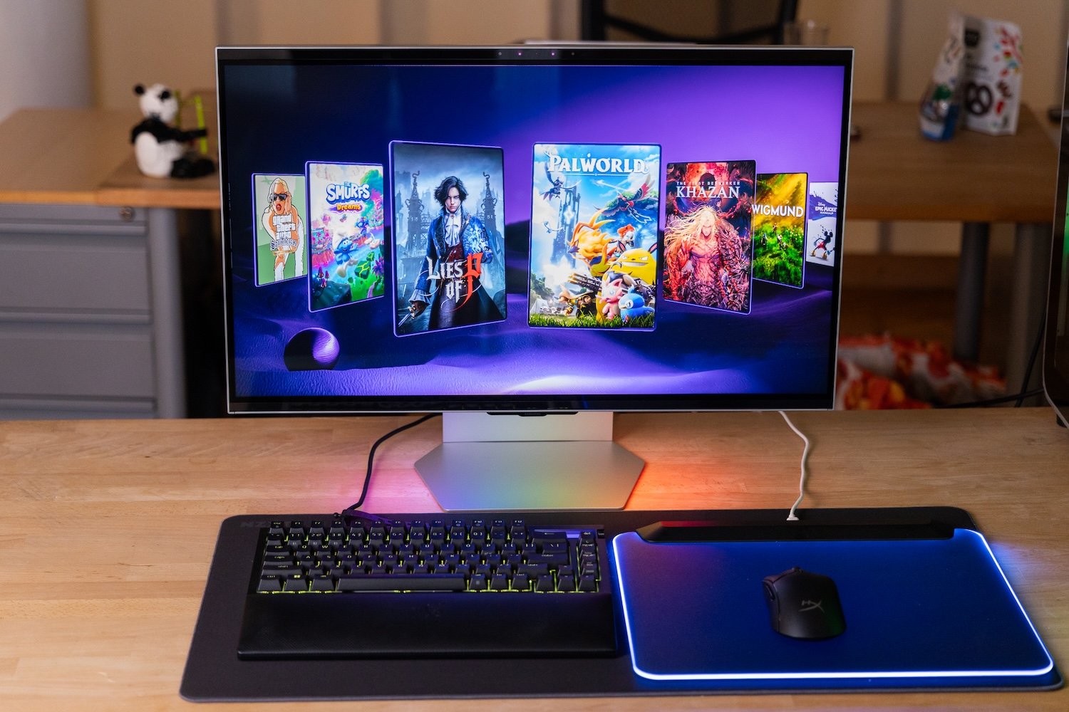 Samsung Odyssey 3D, 3D monitor, gözlüksüz 3D, oyun monitörü, 4K monitor, 165Hz, Nvidia RTX, Reality Hub, 3D oyunlar, Khazan, Lies of P, Stray, Dragonball Z: Kakarot, Little Nightmares II, F.I.S.T, SpongeBob SquarePants, Wigmun, Disney Epic Mickey Rebrushed, The Smurfs Dreams, Palworld, Grand Theft Auto Definitive Edition, 3D ekran, monitör incelemesi, oyun teknolojisi, lenticular lens, göz takibi, PC oyun, oyun performansı, 3D efekt, Samsung, monitör
