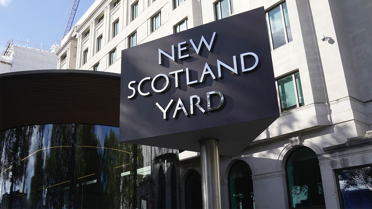 İran, İngiltere, terör, terörizm, Londra, terör saldırısı, tutuklama, İngiliz polisi, karşı terör, ulusal güvenlik, istihbarat, MI5, İranlılar, komplolar, tehdit, İngiltere terör tehdidi, Dominic Murphy, Yvette Cooper, Ken McCallum, Manchester, Swindon
