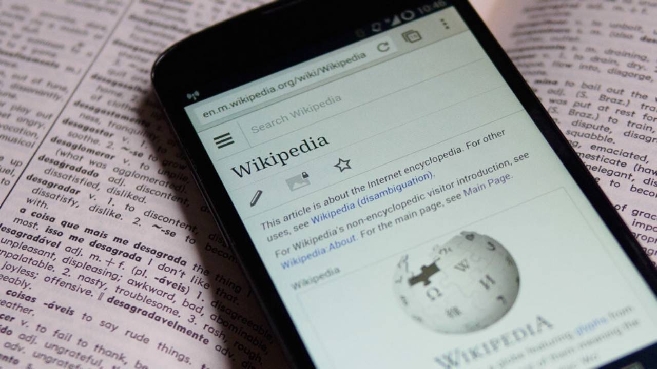 yapay zeka, wikipedia, wikimedia, gönüllü editörler, üretken yapay zeka, ai, veri seti, bilgi, bot trafiği, içerik, çeviri, araştırma, gönüllülük, sürdürülebilirlik, teknoloji, dijitalleşme, sunucular, bant genişliği, açık erişim, yapılandırılmış içerik, yorumlar

