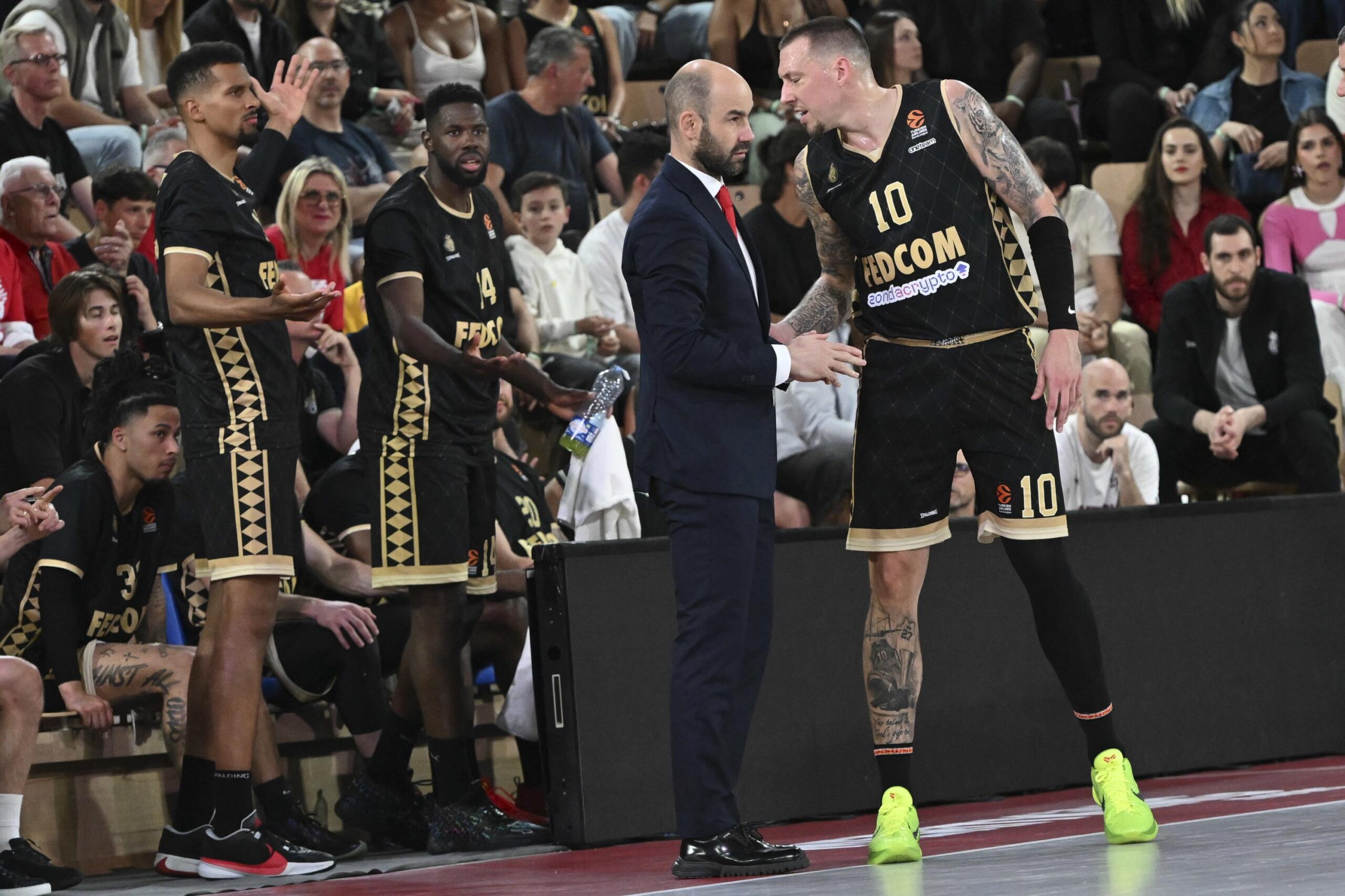 Monaco, Barcelona, Euroleague, Final Four, Basketbol, Play-off, Vassilis Spanoulis, Oleksiy Yefimov, Mike James, Gaston-Médecin, Aleksey Fedoricsev, Daniel Theis, Alpha Diallo, Mam Jaiteh, Terry Tarpey, Matthew Strazel, Basketbol Maçı, Basketbol Takımı, Basketbol Oyuncusu, Abudabi
