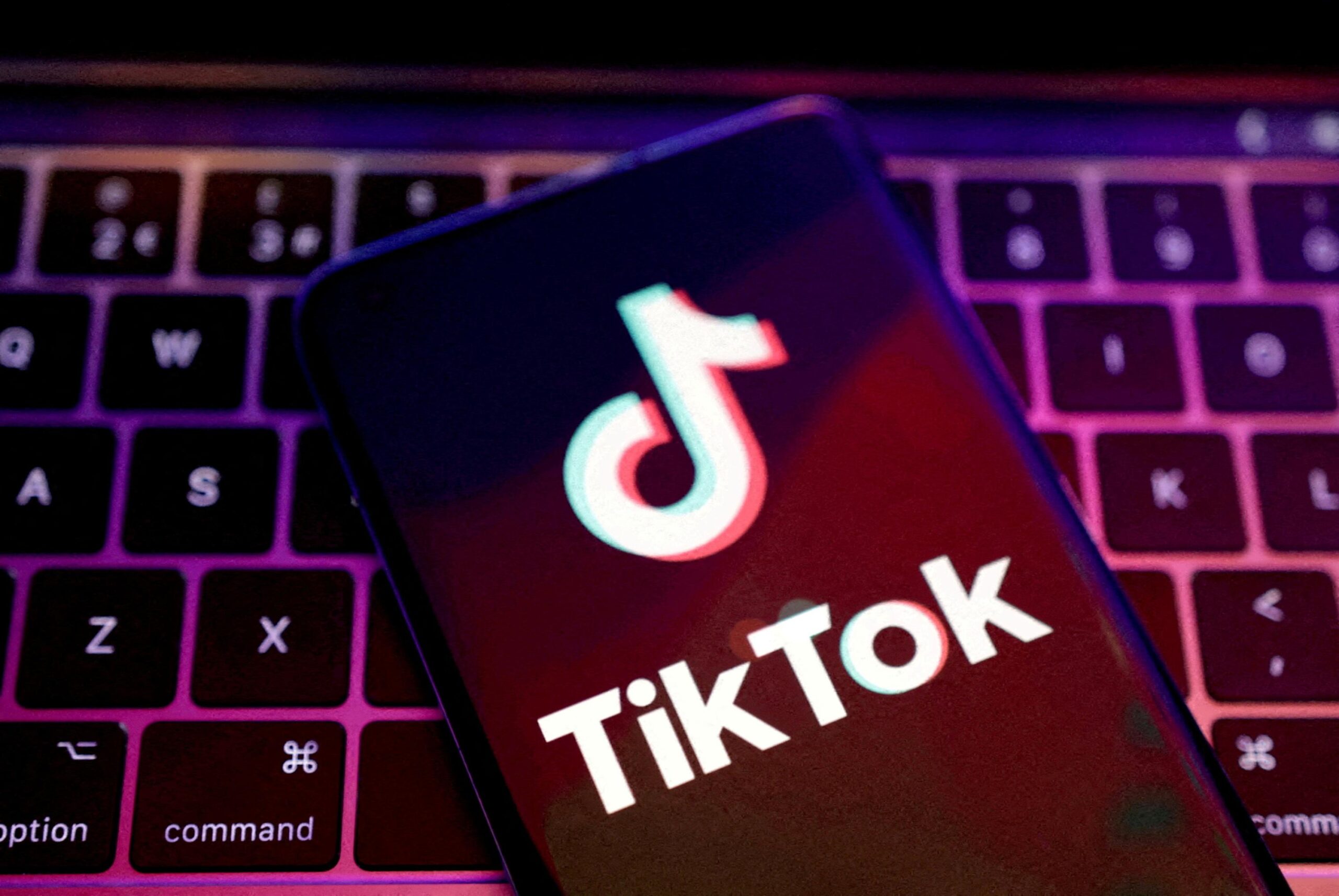 TikTok, IDPC, Veri gizliliği, RGPD, Avrupa Birliği, Çin, ByteDance, Kişisel Veriler, Veri Aktarımı, Clover Projesi, Veri Merkezleri, Siber Güvenlik, NCC Grubu, Meta, Amazon, Para Cezası, İrlanda Veri Koruma Komisyonu, Gizlilik İhlali, Kullanıcı Verileri, Çin Hükümeti, İstihbarat Yasaları, Casuslukla Mücadele, Terörle Mücadele, Veri Güvenliği, Graham Doyle, Veri Saklama, Avrupa Veri Koruma Mevzuatı, Veri Sızıntısı.
