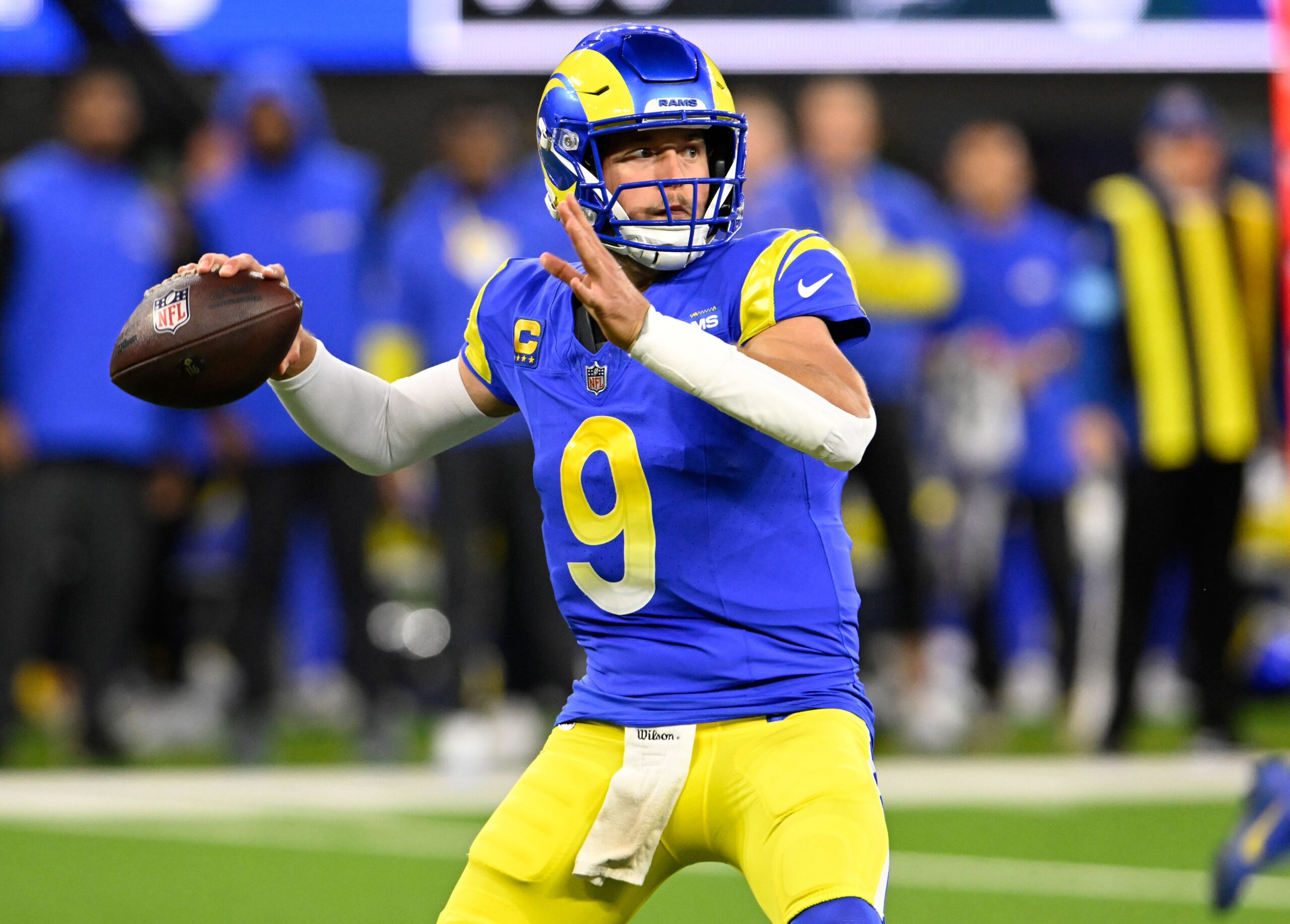Matthew Stafford, Los Angeles Rams, NFL, Sözleşme, Maaş, Transfer, Las Vegas Raiders, New York Giants, Tom Brady, NFL Kombinesi, Futbol, Spor, Quarterback, Hollywood, NFL Haberleri, Sözleşme Detayları, Ücret, Garanti, Takas Dedikoduları, Ortalama Yıllık Değer, OverTheCap
