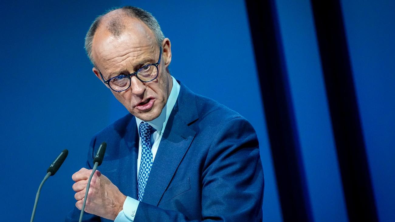 Friedrich Merz, CDU, Bundeskanzler, Wahlumfrage, ZDF-Politbarometer, AfD, SPD, Grüne, Linke, FDP, BSW, Bundestagswahl, Schwarz-Rot, Regierung, Wirtschaft, Soziales, Asyl, Flüchtlinge, Verteidigung, Klimaschutz, Donald Trump, USA, Umfrage, Politik
