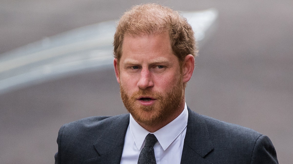 Prens Harry, güvenlik, İngiltere hükümeti, temyiz başvurusu, kraliyet ailesi, Meghan Markle, kraliyet unvanı, mahkeme kararı, RAVEC, kamu fonlu güvenlik, Kral Charles, Prens William, İngiltere Yüksek Mahkemesi, Archewell, Fox News Digital, güvenlik endişeleri, aile güvenliği, Prens Archie, Prenses Lilibet, İngiltere ziyaretleri, davalar, yasal ücretler, 